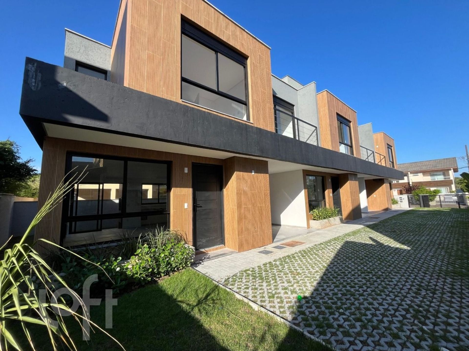 Casa Residencial com 123m², 3 quartos, 1 suíte, no bairro Moenda em Florianópolis