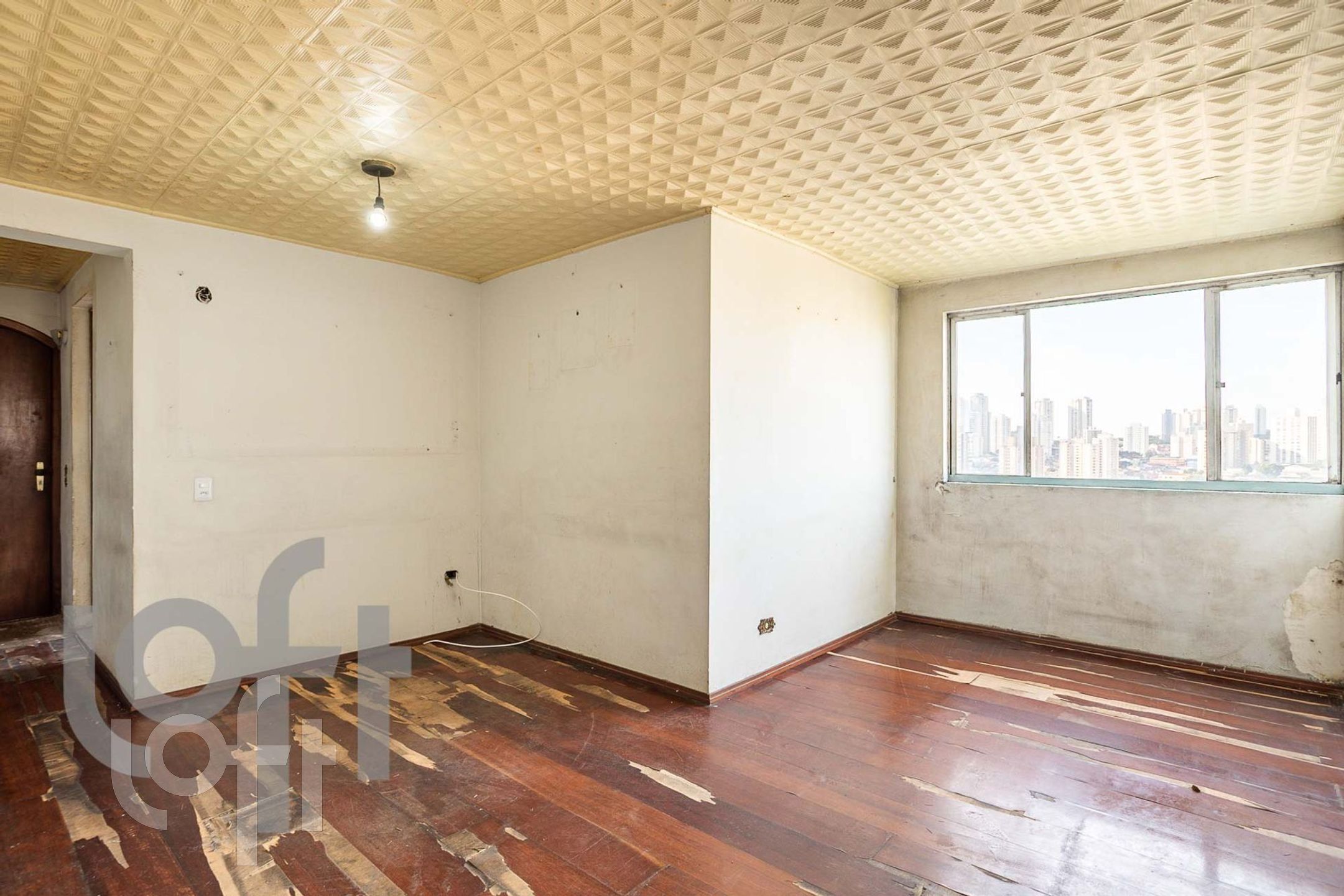 Apartamento à venda com 3 quartos, 74m² - Foto 1