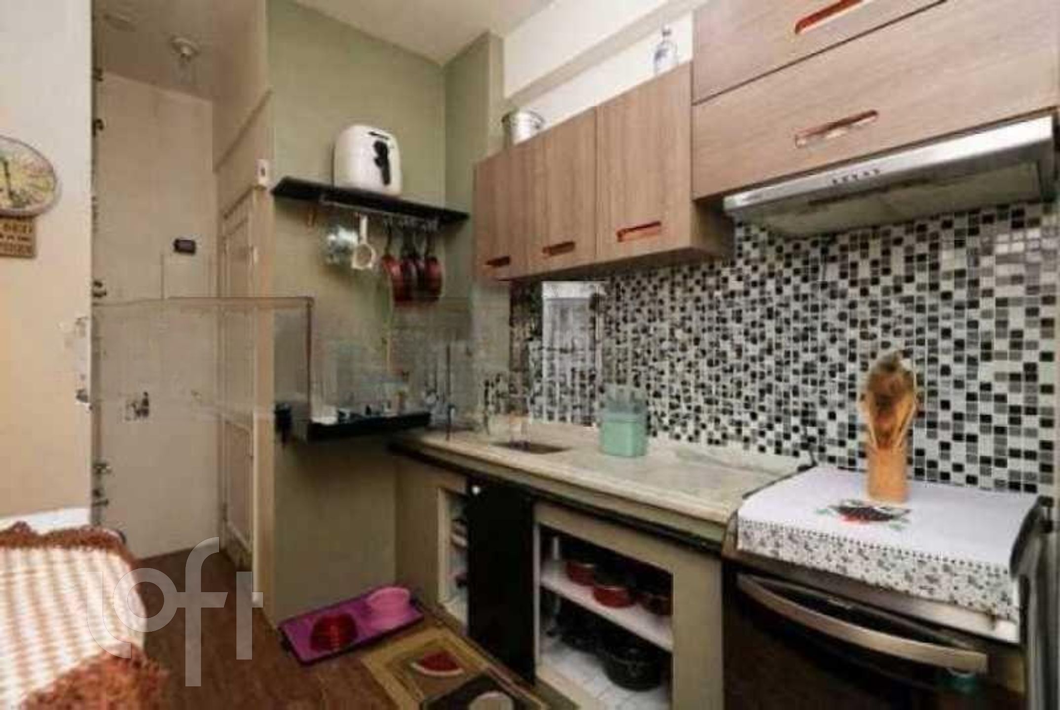 Apartamento à venda com 1 quarto, 80m² - Foto 12