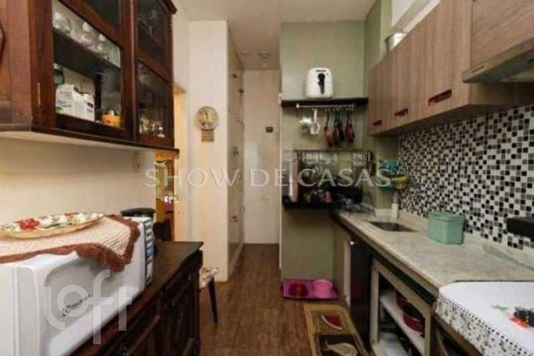 Apartamento à venda com 1 quarto, 80m² - Foto 11