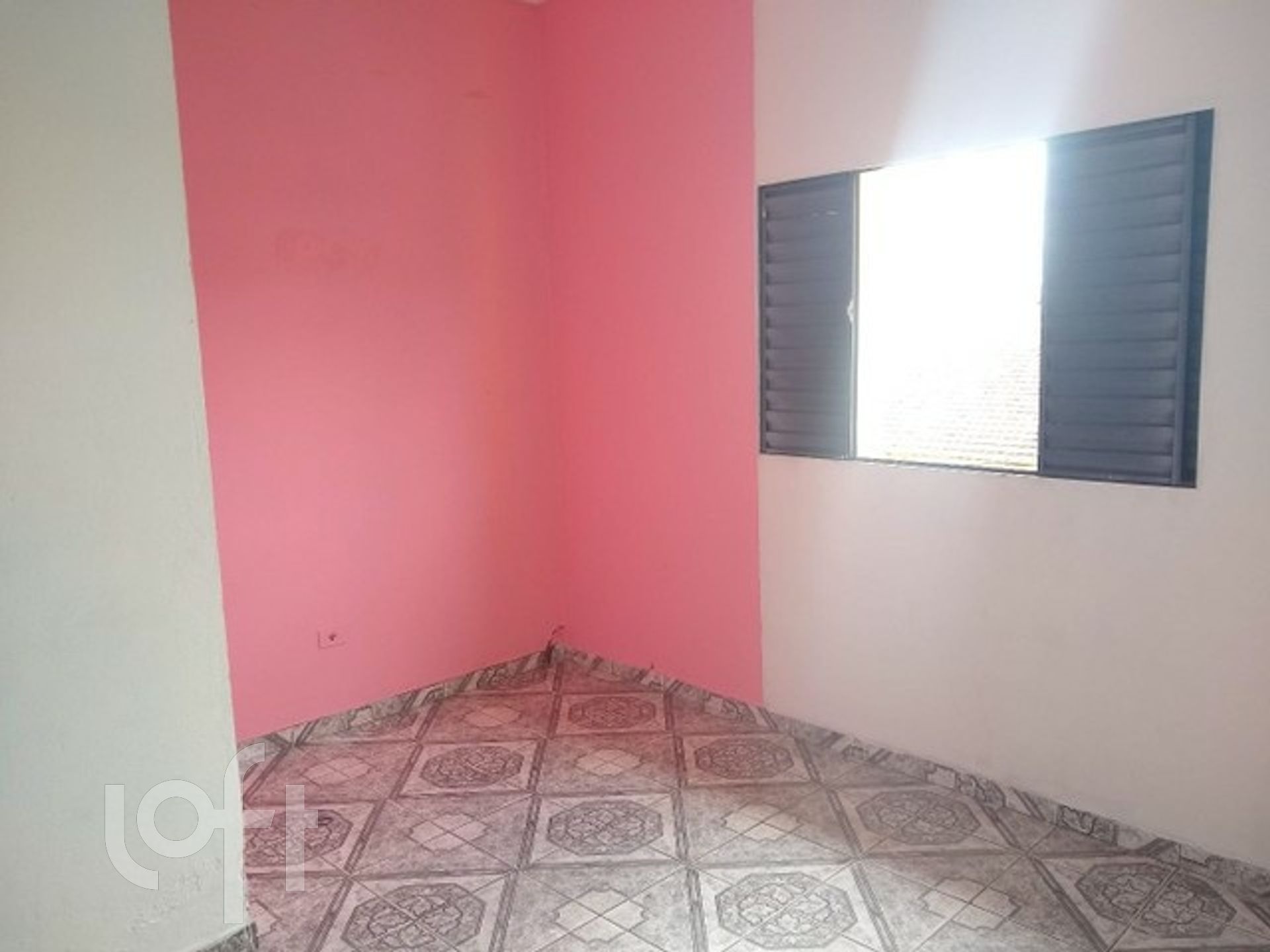 Casa à venda com 10 quartos, 300m² - Foto 2