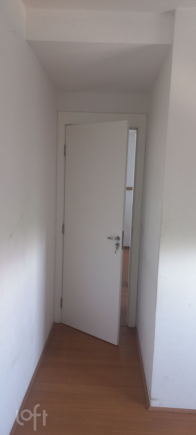 Apartamento à venda com 2 quartos, 39m² - Foto 9