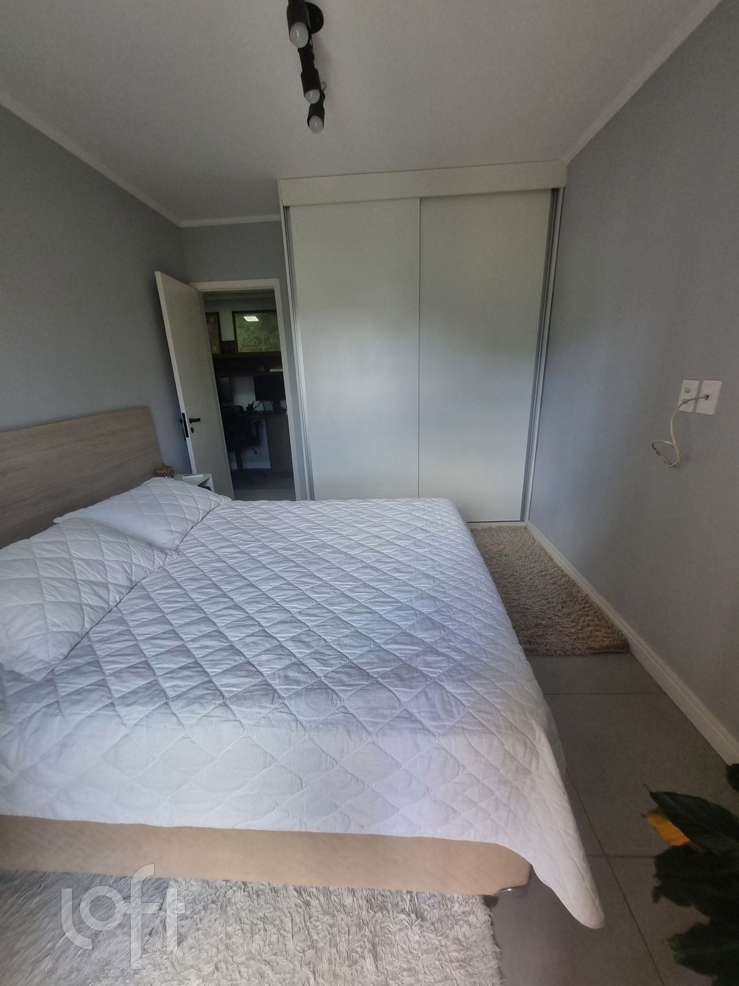 Apartamento à venda com 1 quarto, 55m² - Foto 18