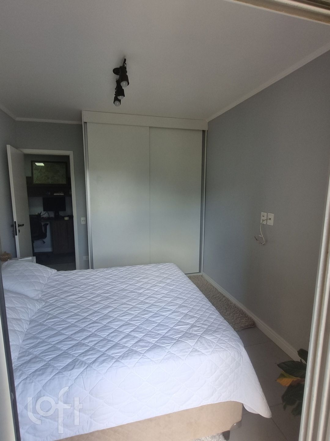 Apartamento à venda com 1 quarto, 55m² - Foto 17