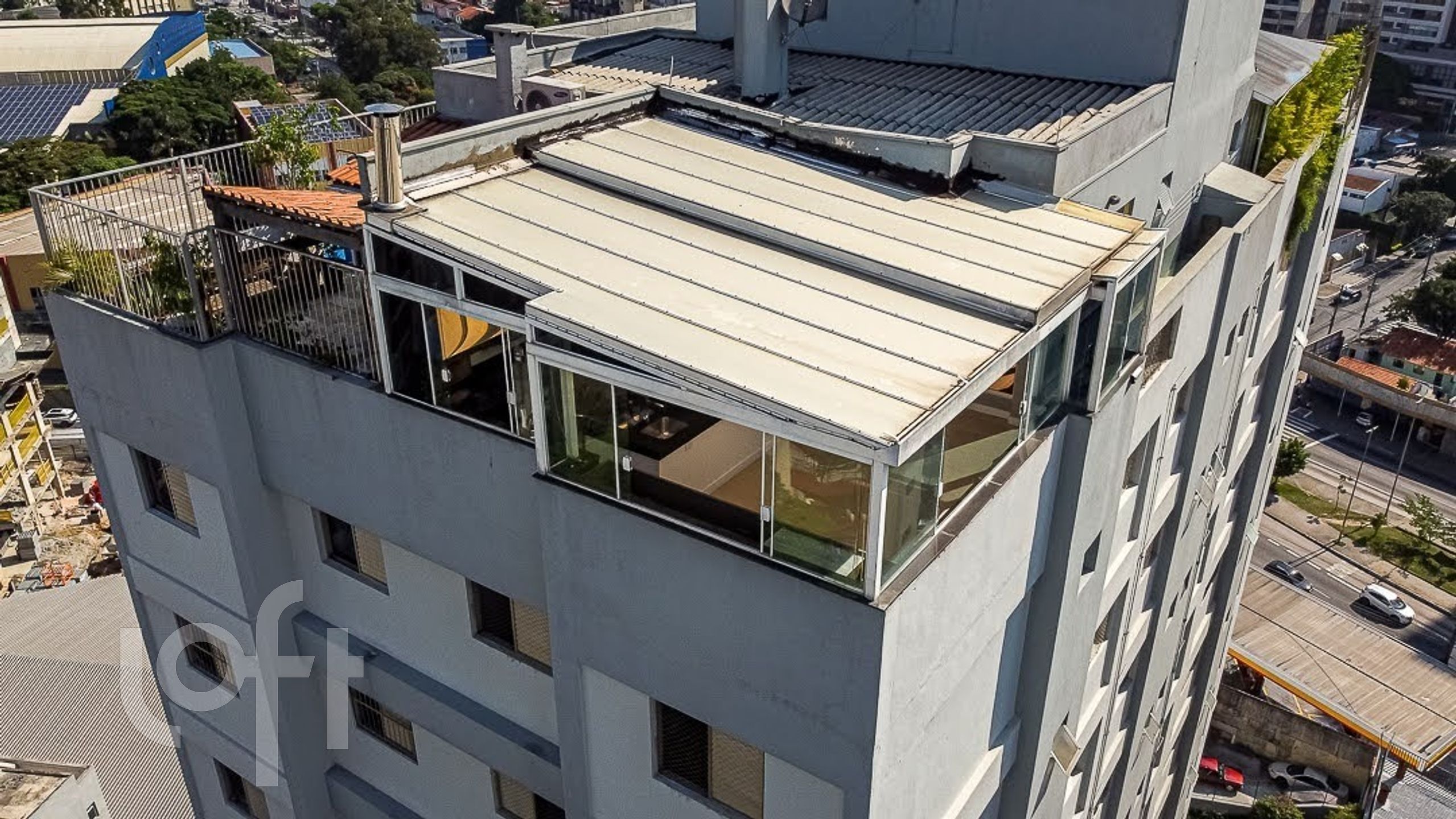 Apartamento à venda com 3 quartos, 140m² - Foto 9