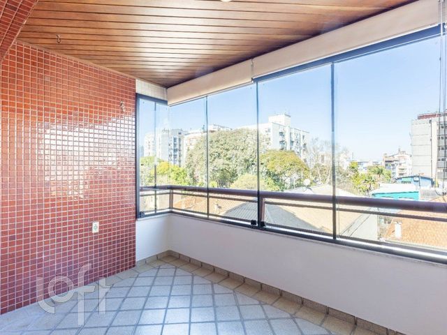 Apartamento com 95m², 2 dormitórios, 1 vaga, Rio Branco em Porto Alegre