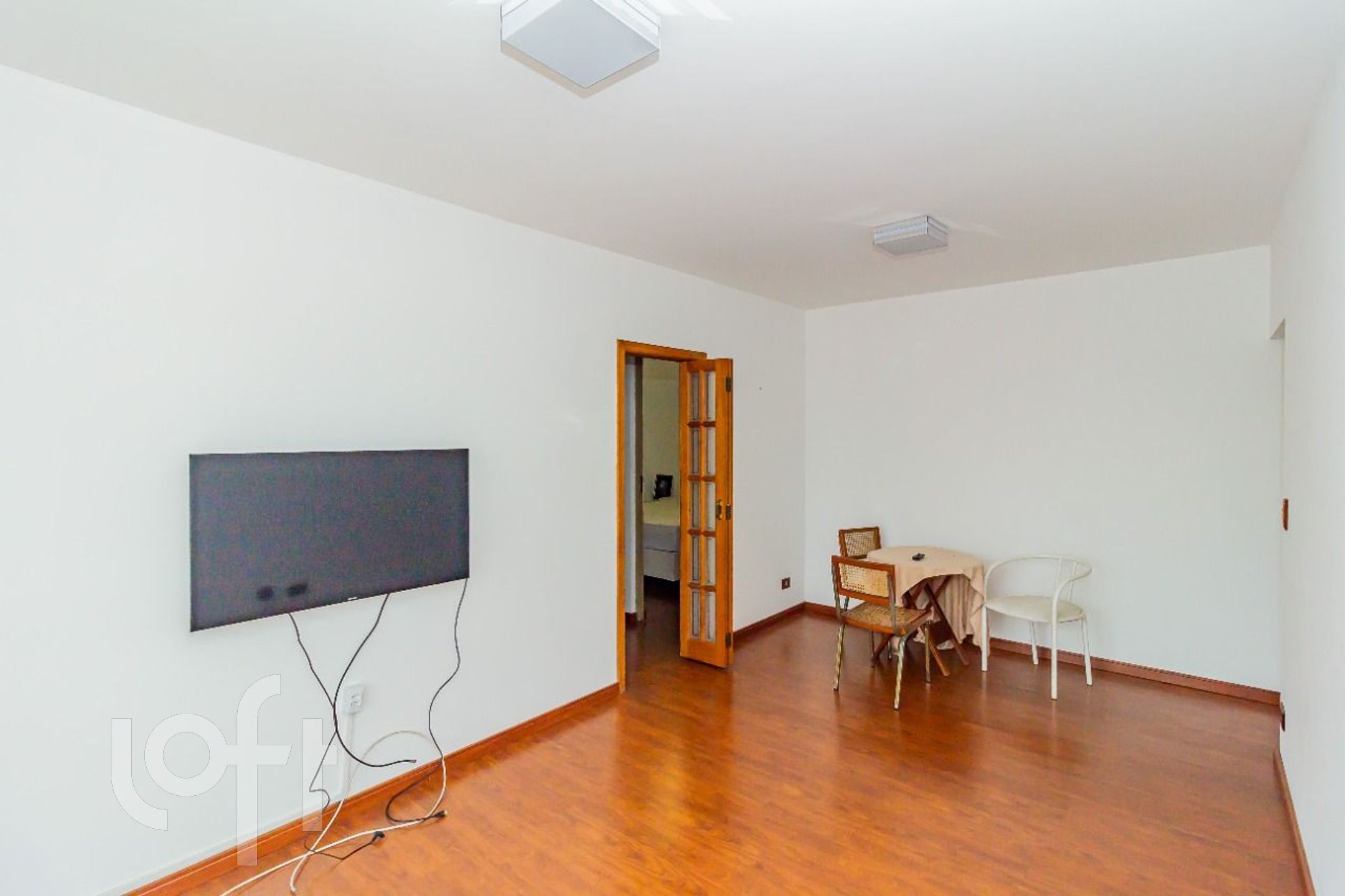 Apartamento à venda com 2 quartos, 63m² - Foto 4