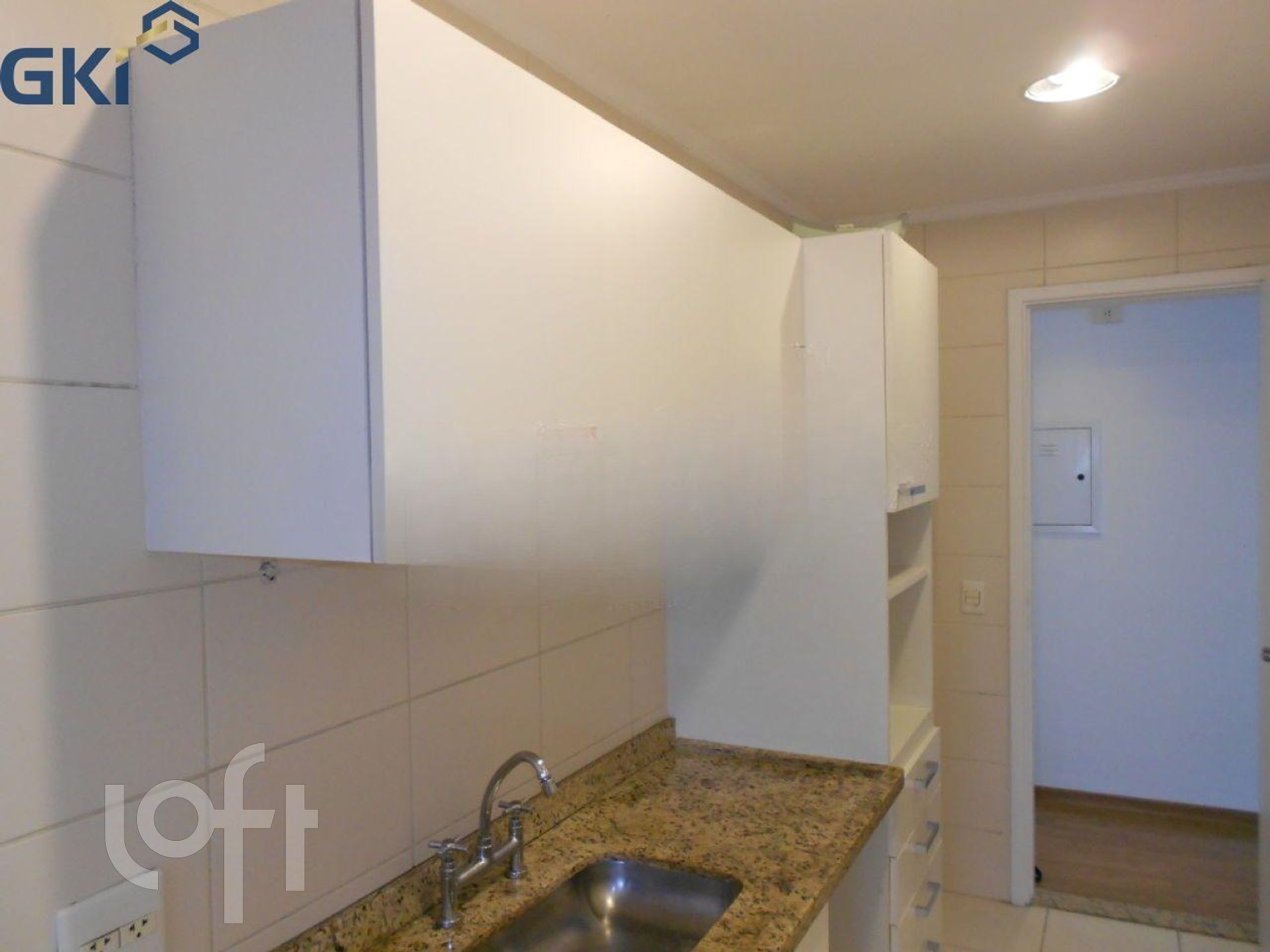 Apartamento à venda com 2 quartos, 72m² - Foto 91