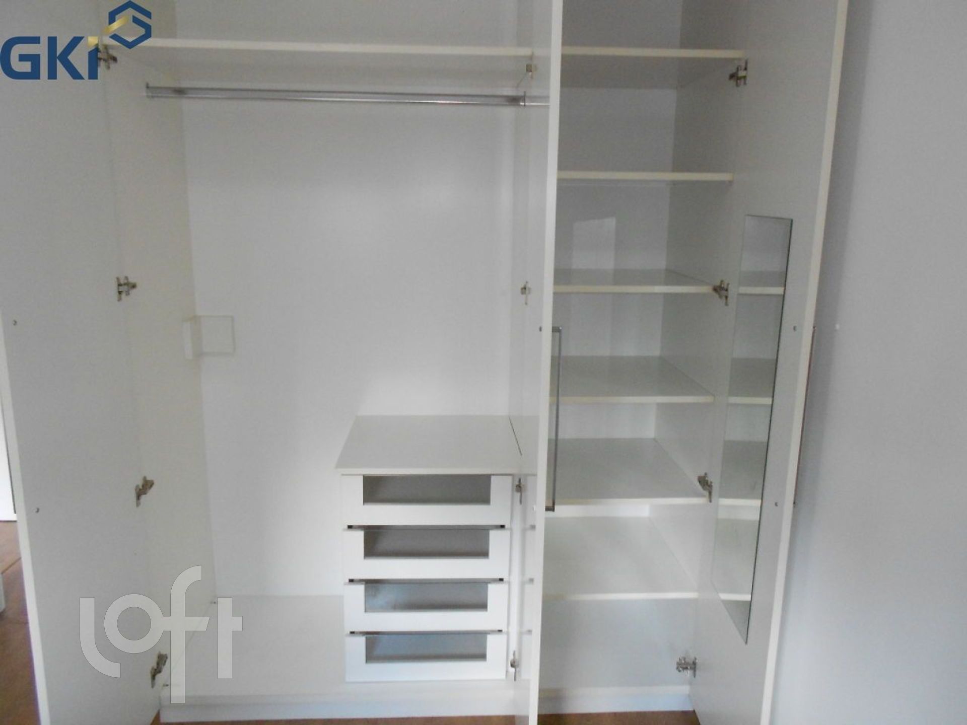 Apartamento à venda com 2 quartos, 72m² - Foto 65