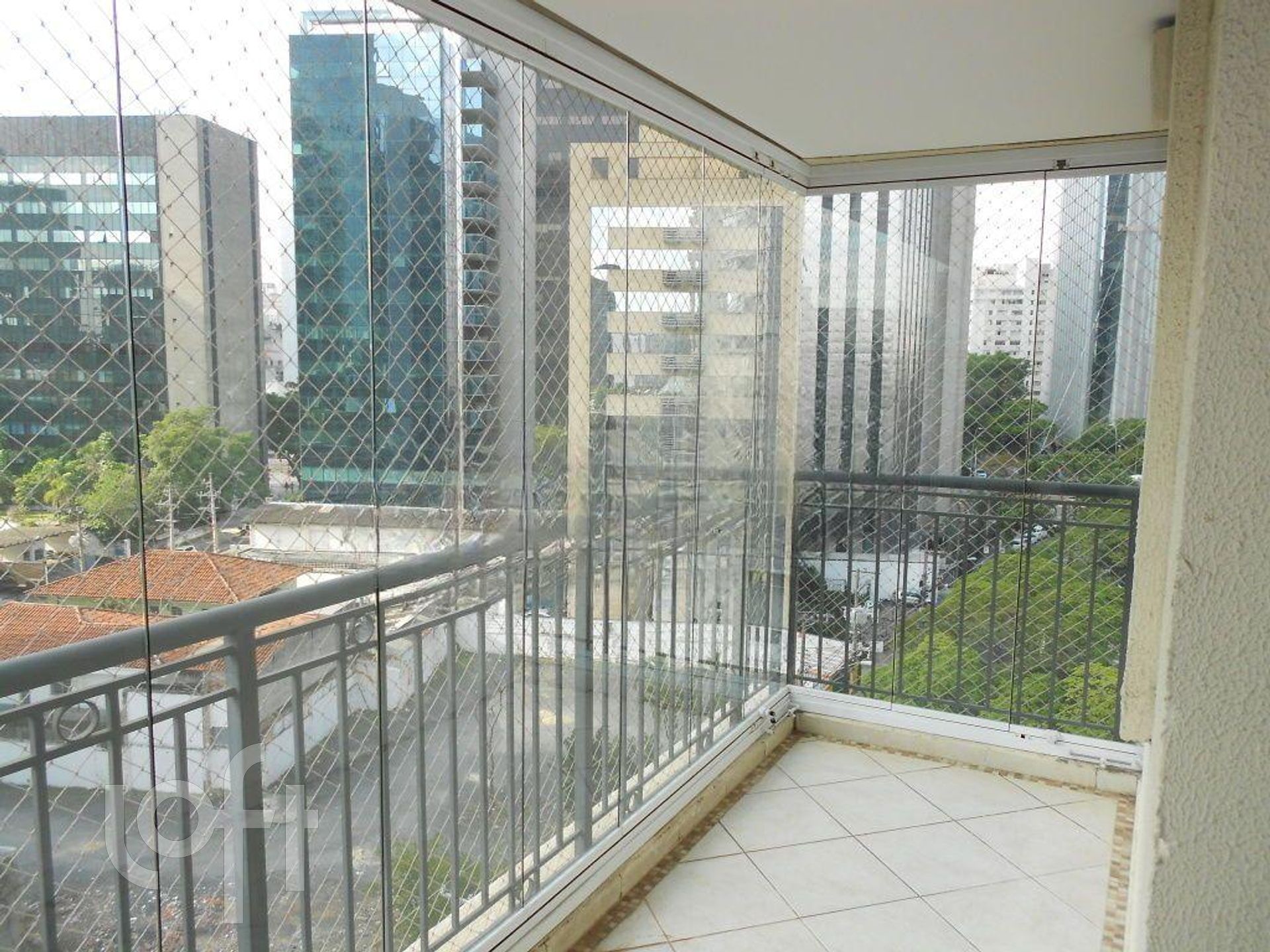 Apartamento à venda com 2 quartos, 72m² - Foto 20