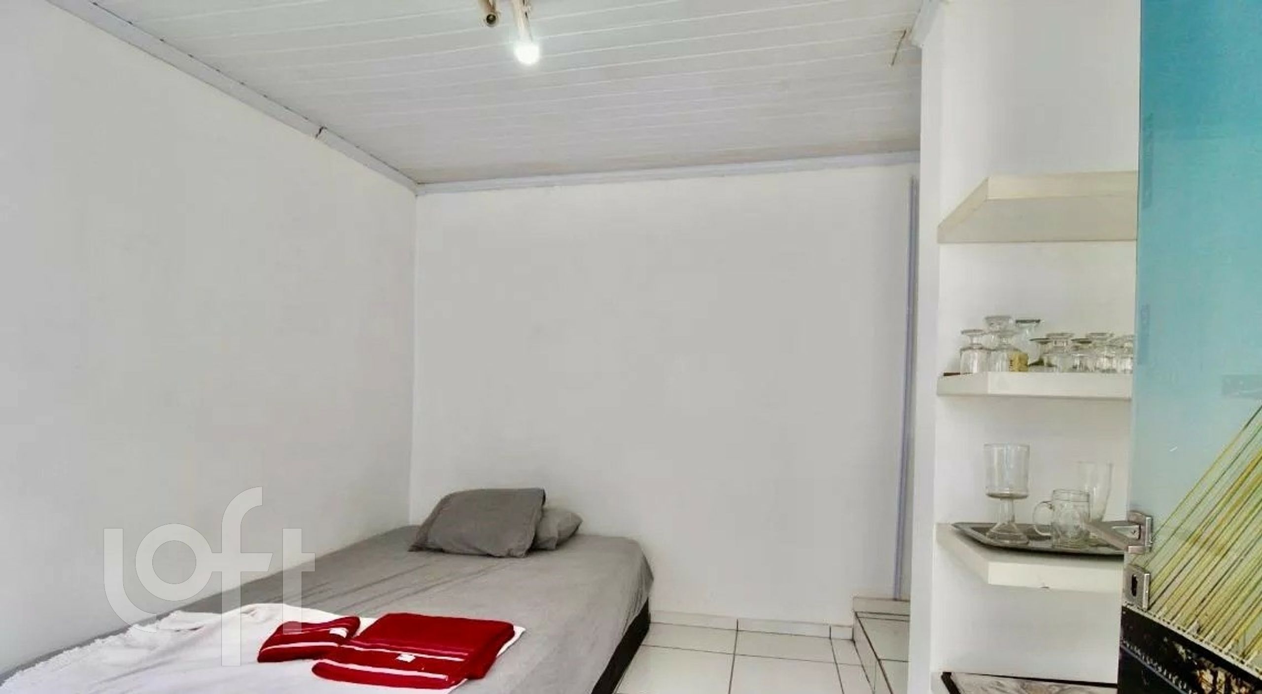 Casa à venda com 4 quartos, 197m² - Foto 13