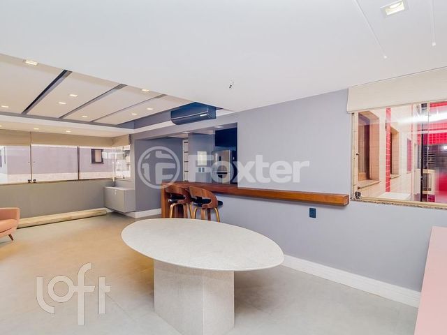 Apartamento com 169m², 2 dormitórios, 1 suíte, 2 vagas, Petrópolis em Porto Alegre