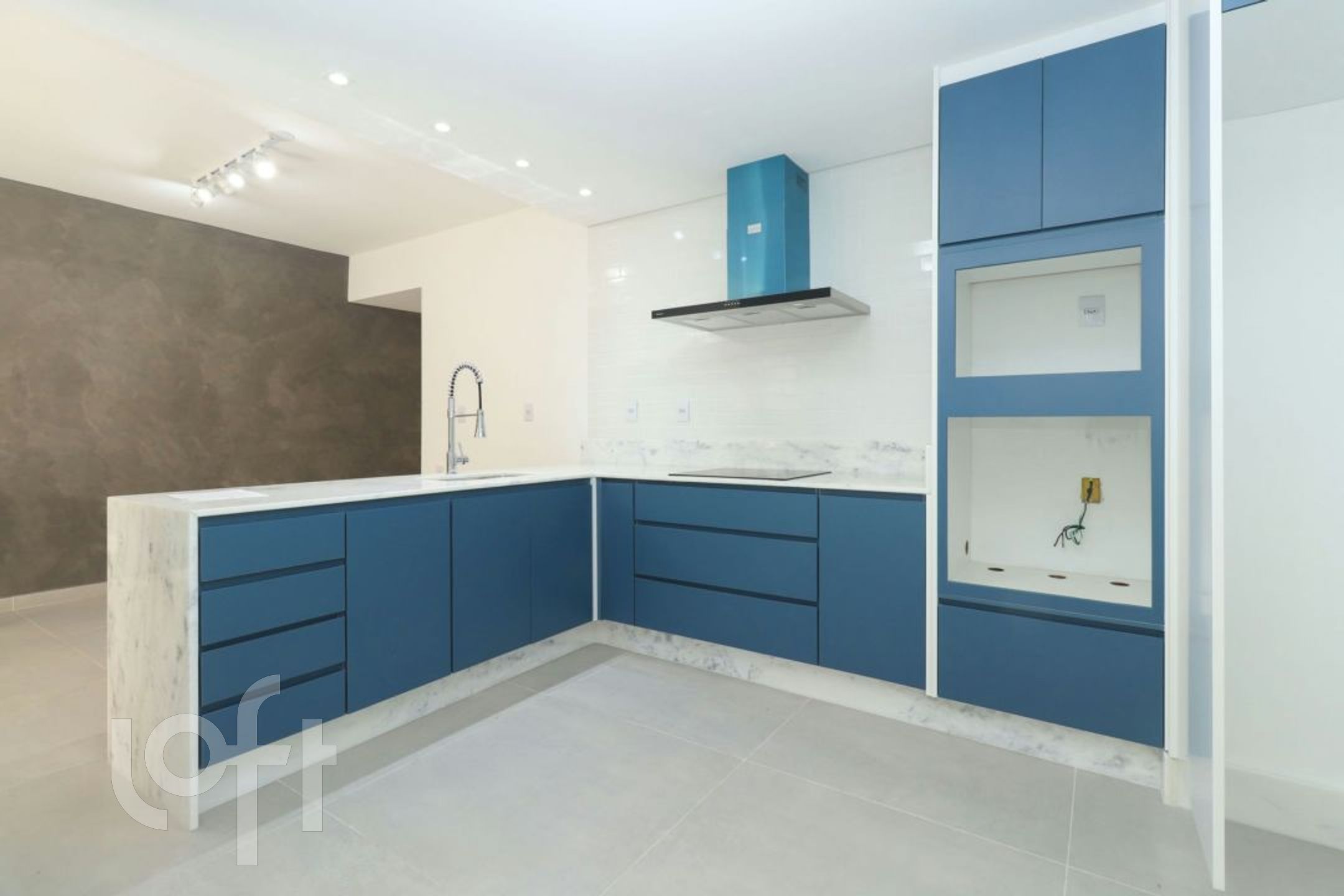 Apartamento à venda com 1 quarto, 69m² - Foto 11