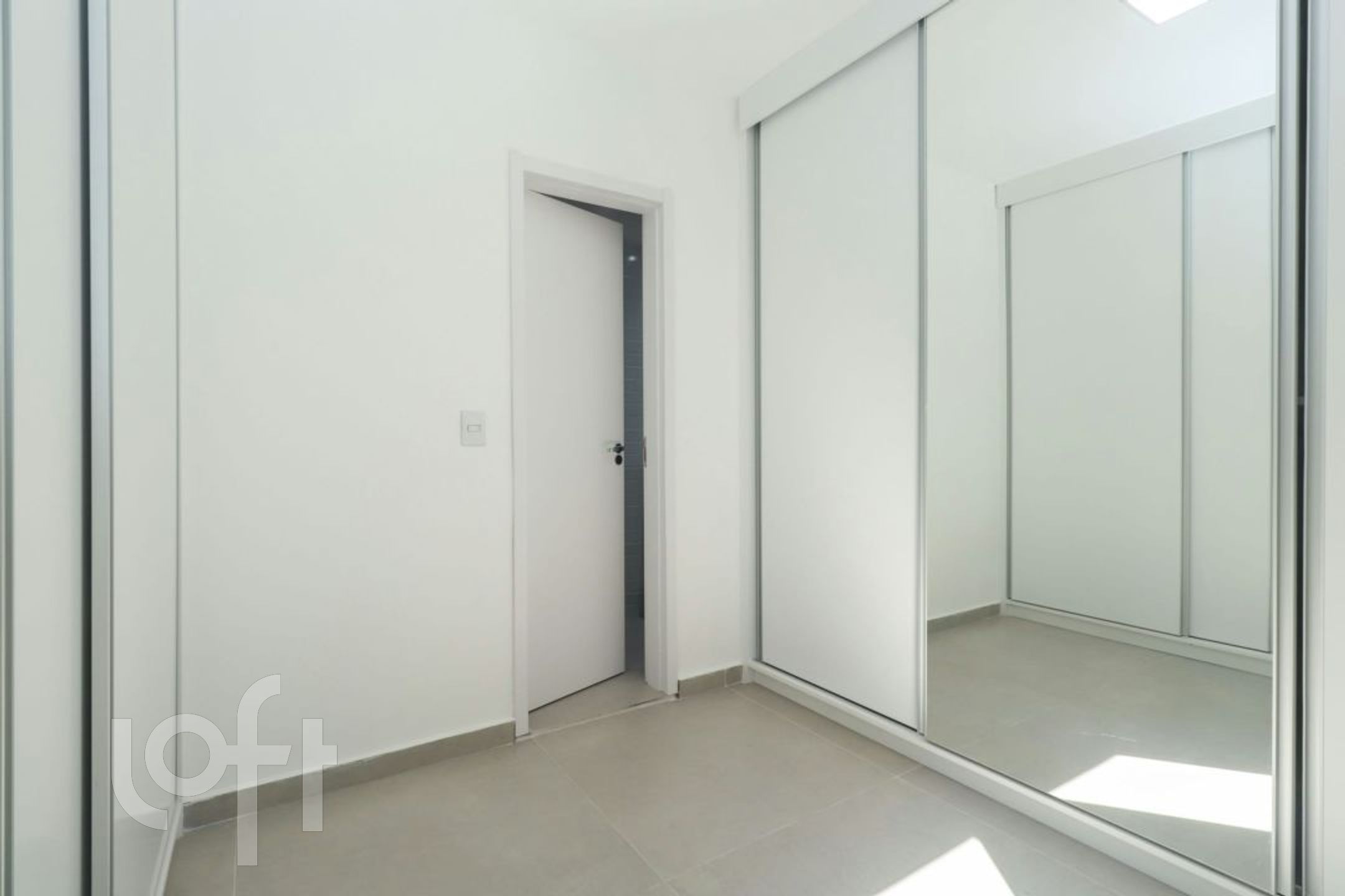 Apartamento à venda com 1 quarto, 69m² - Foto 17