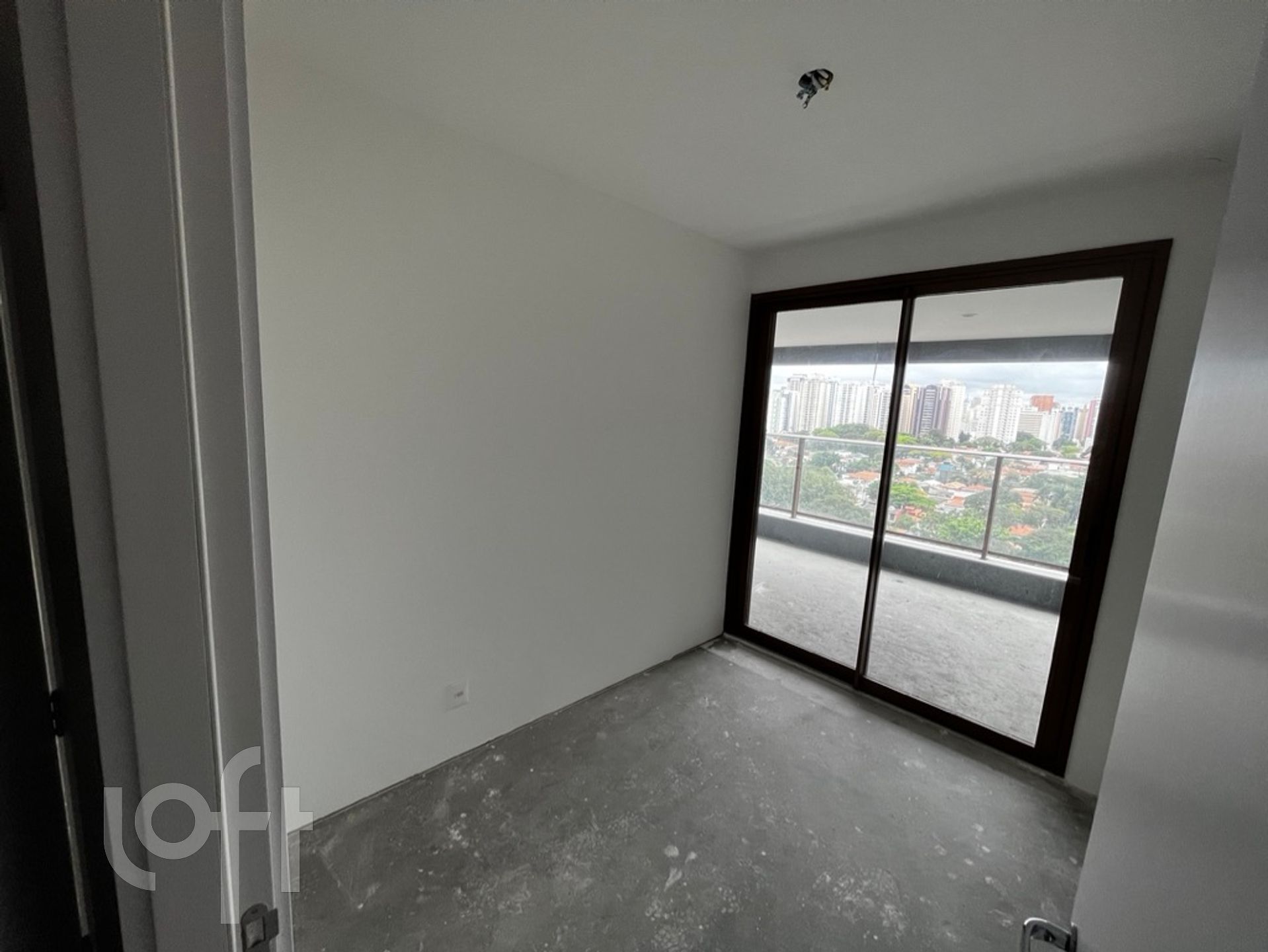 Apartamento à venda com 3 quartos, 145m² - Foto 13