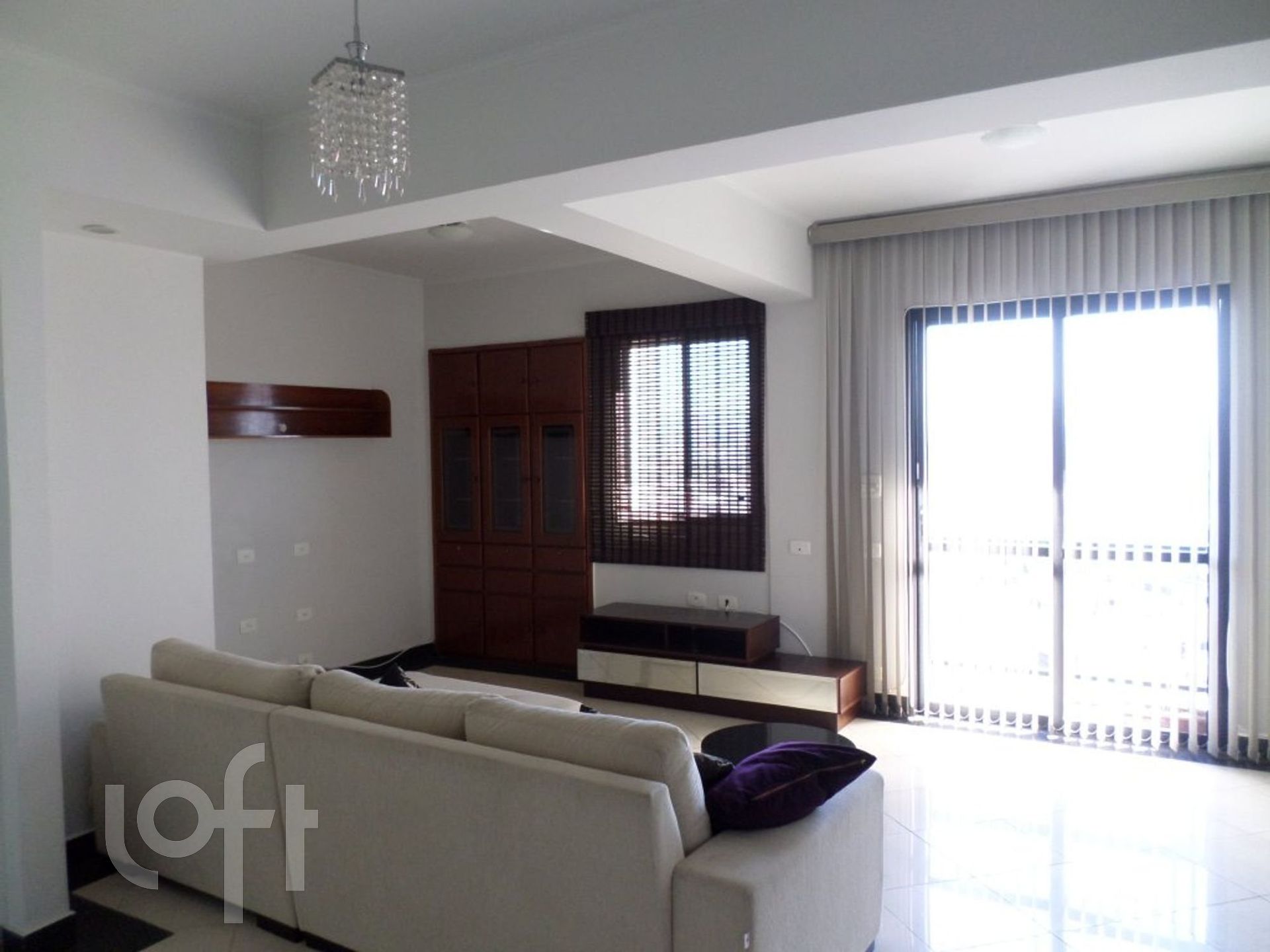 Apartamento à venda com 2 quartos, 80m² - Foto 1