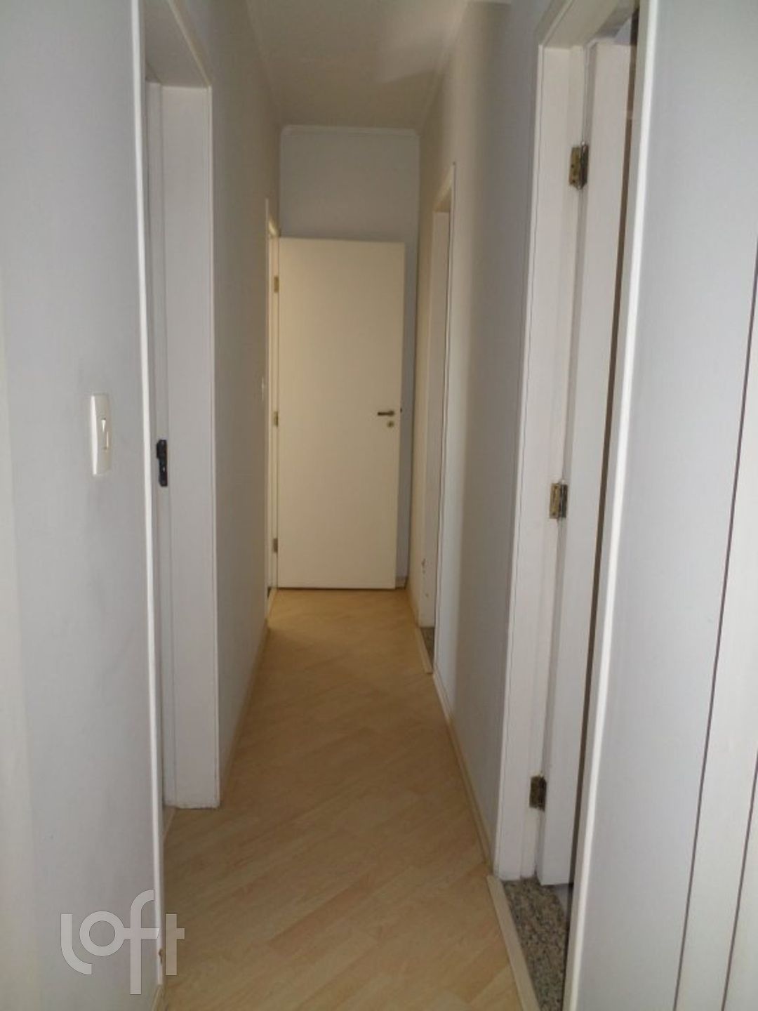 Apartamento à venda com 2 quartos, 80m² - Foto 2