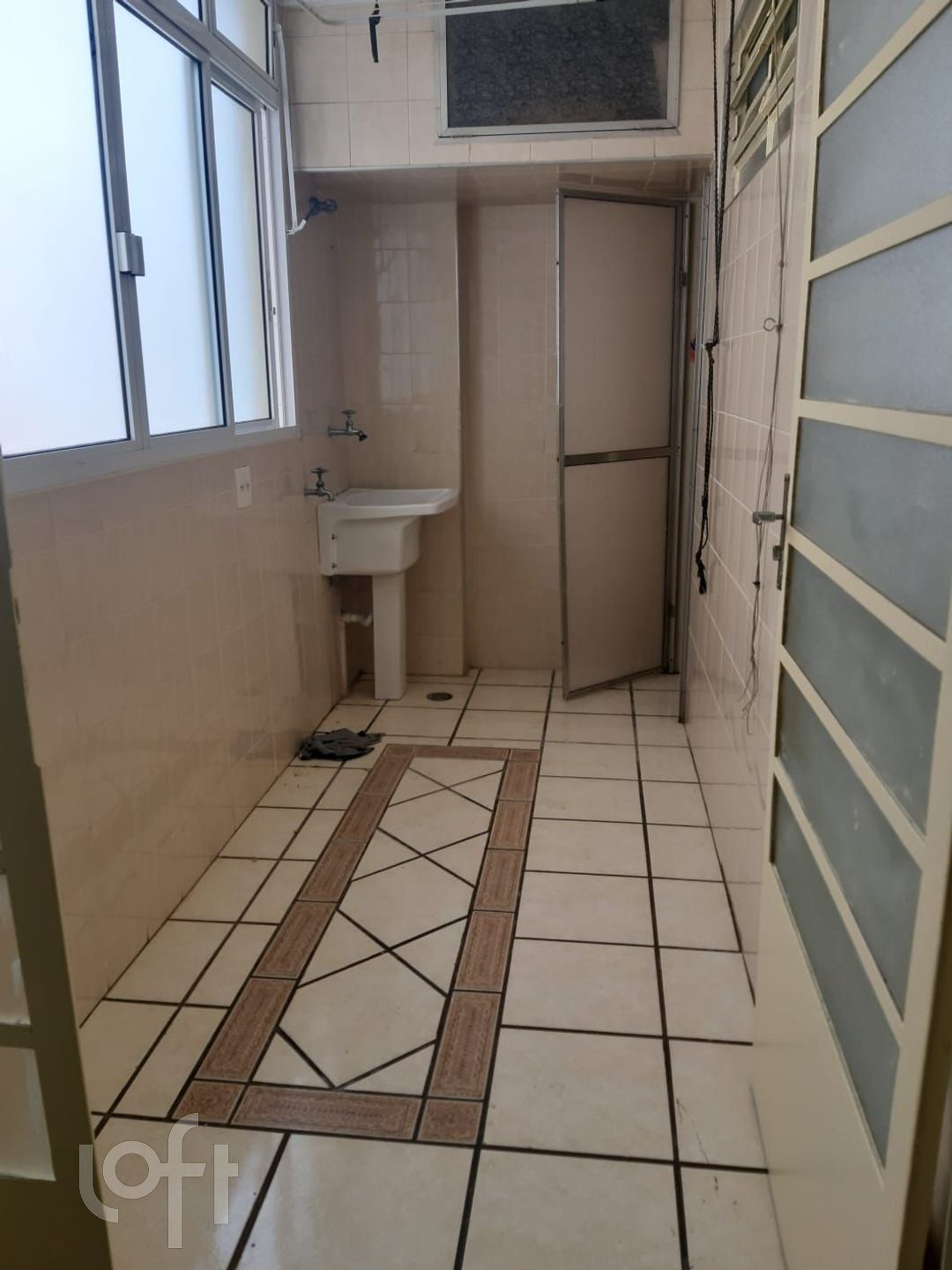 Apartamento à venda com 3 quartos, 80m² - Foto 4