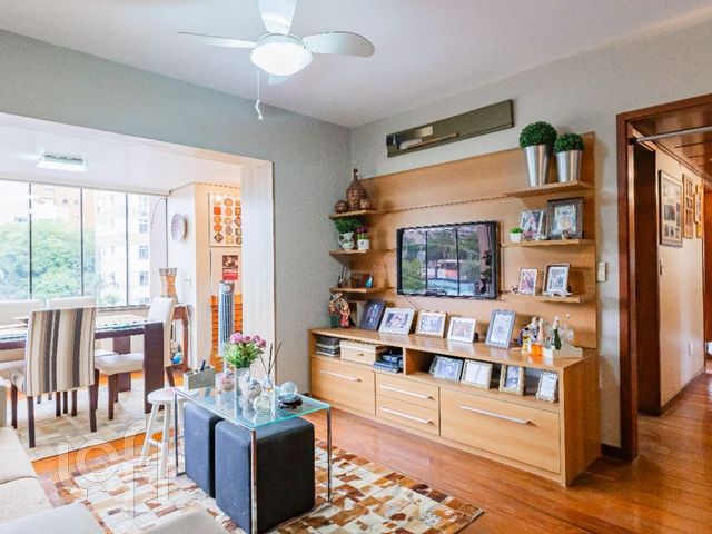 Apartamento com 92m², 3 dormitórios, 1 suíte, 1 vaga, Boa Vista em Porto Alegre