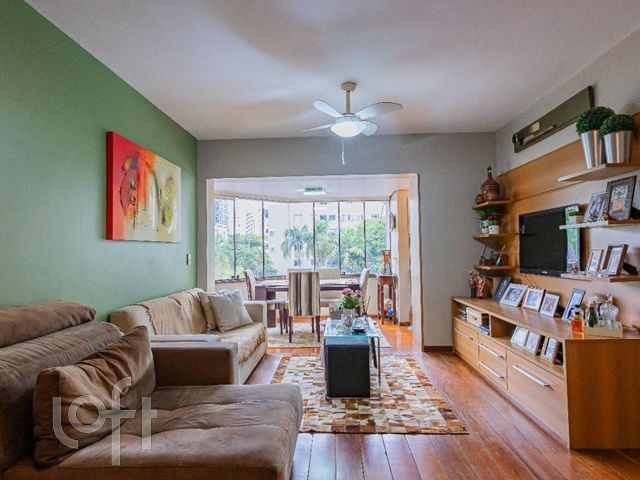 Apartamento com 92m², 3 dormitórios, 1 suíte, 1 vaga, Boa Vista em Porto Alegre