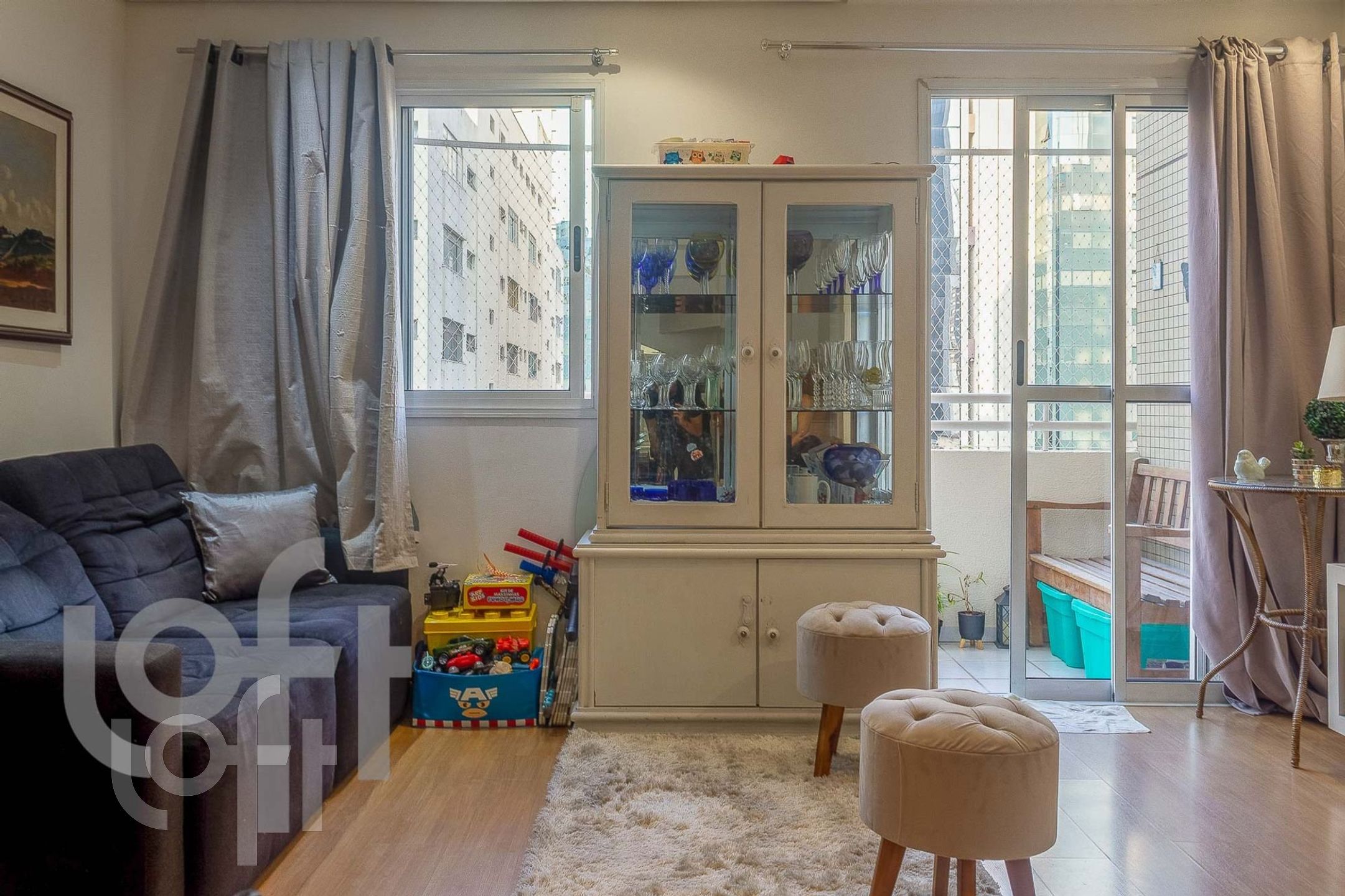 Apartamento à venda com 2 quartos, 76m² - Foto 17