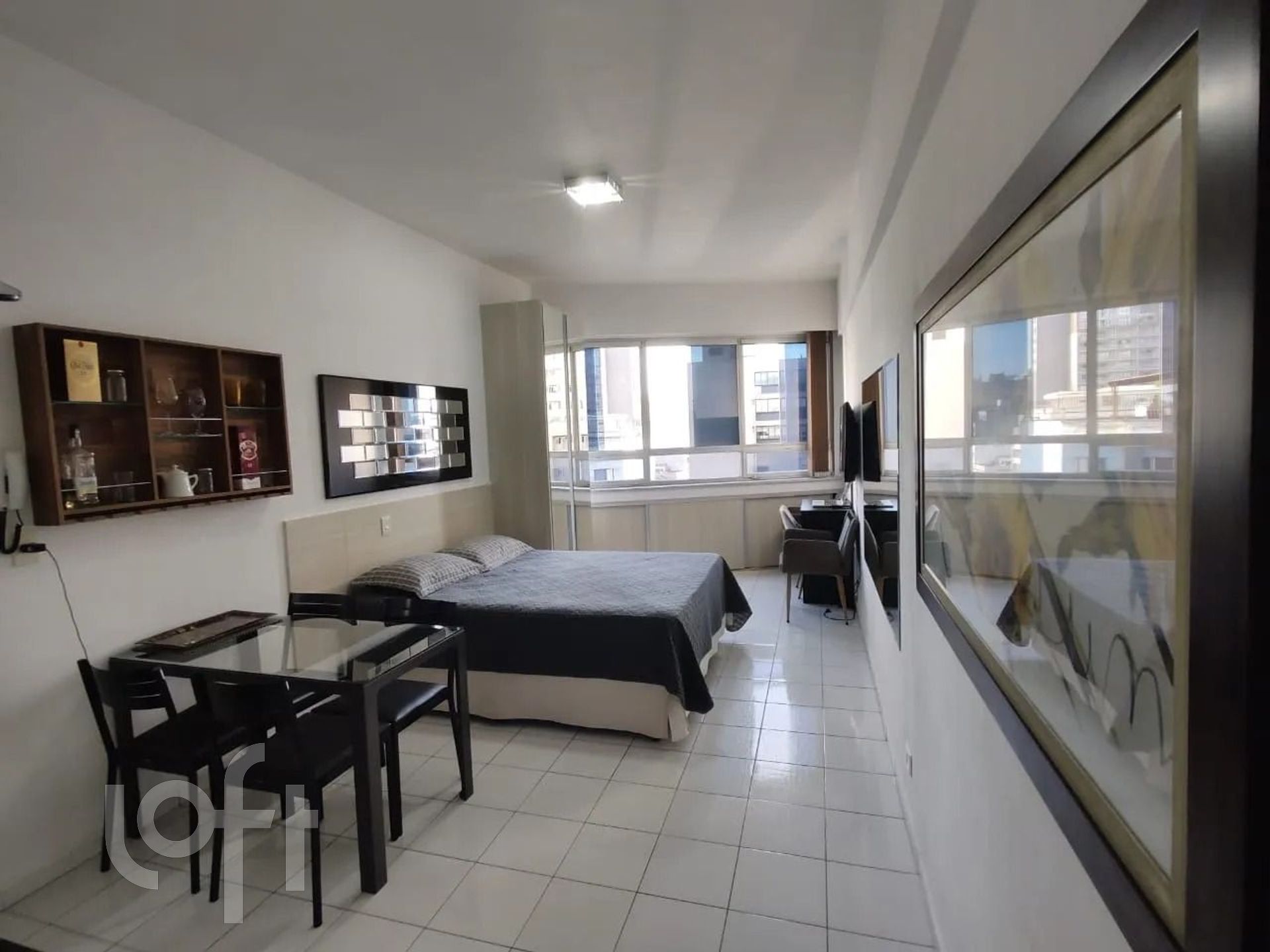 Apartamento à venda com 1 quarto, 26m² - Foto 1