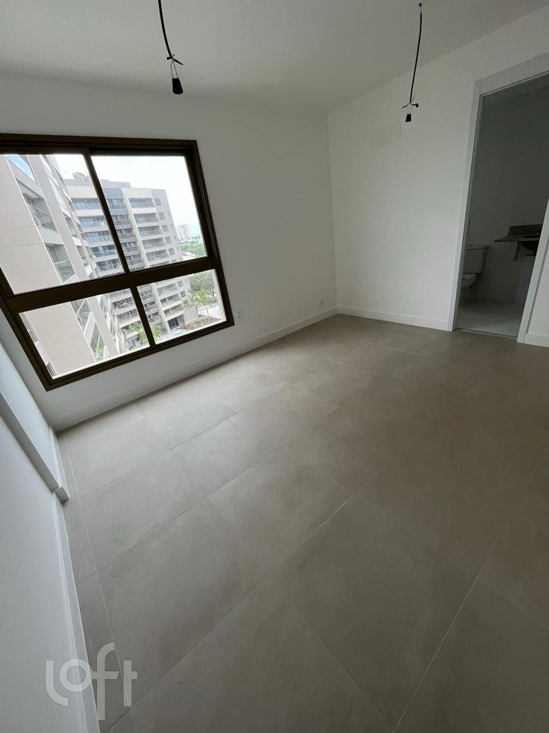 Apartamento à venda com 4 quartos, 184m² - Foto 7