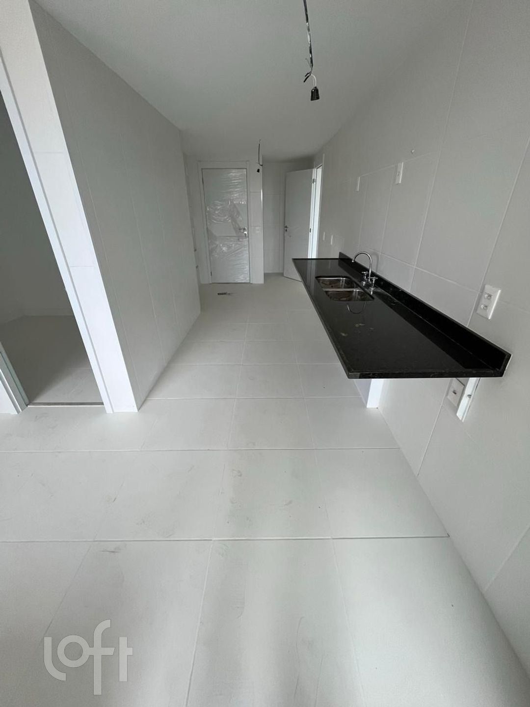 Apartamento à venda com 4 quartos, 184m² - Foto 19