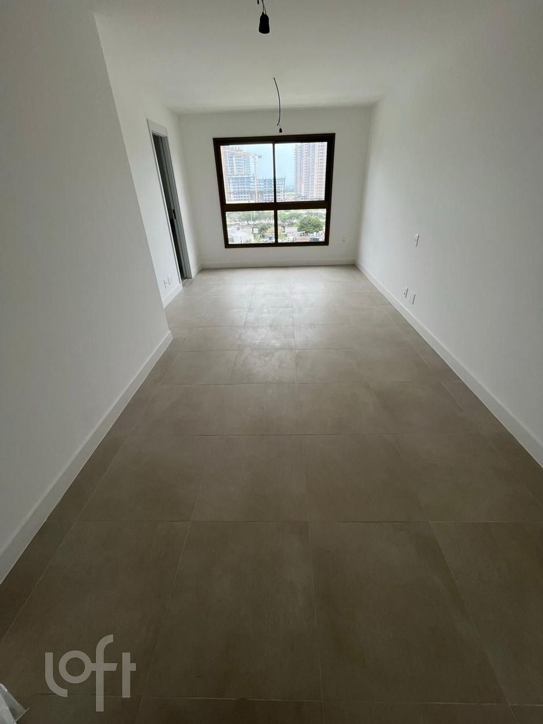 Apartamento à venda com 4 quartos, 184m² - Foto 9