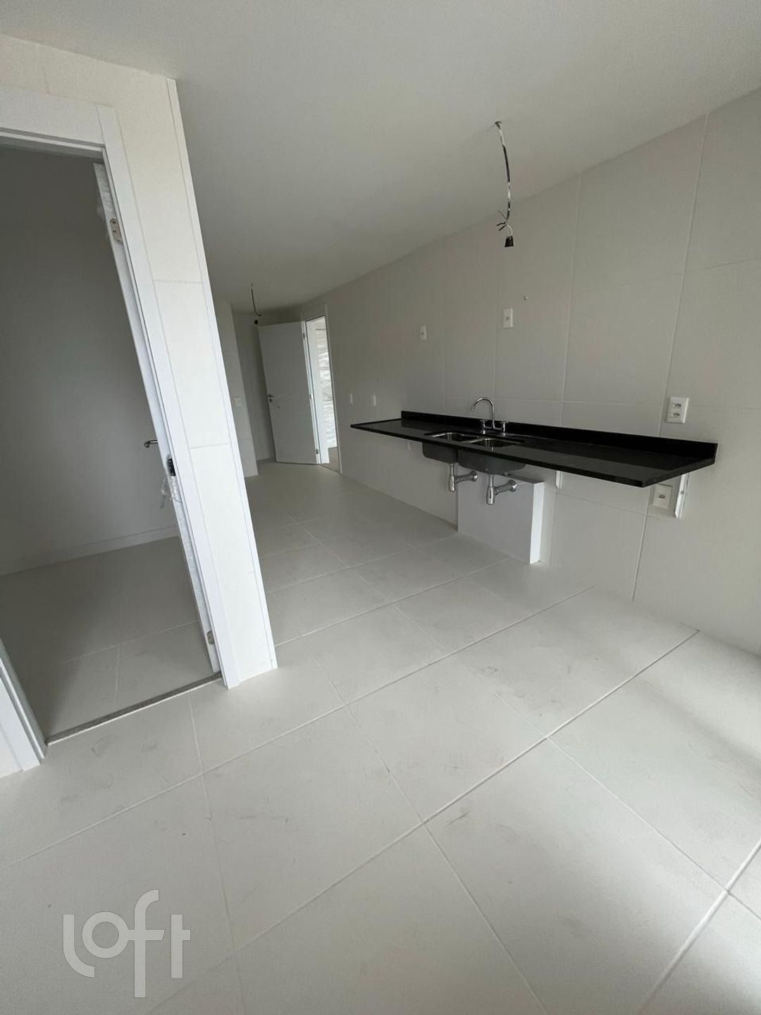 Apartamento à venda com 4 quartos, 184m² - Foto 20