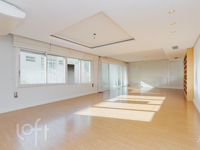 Apartamento com 283m², 4 dormitórios, 1 suíte, 2 vagas, Independência em Porto Alegre