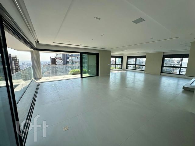 Apartamento com 297m², 3 dormitórios, 3 suítes, 4 vagas, Bela Vista em Porto Alegre