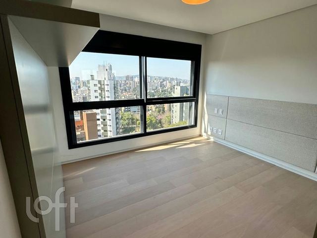 Apartamento com 297m², 3 dormitórios, 3 suítes, 4 vagas, Bela Vista em Porto Alegre