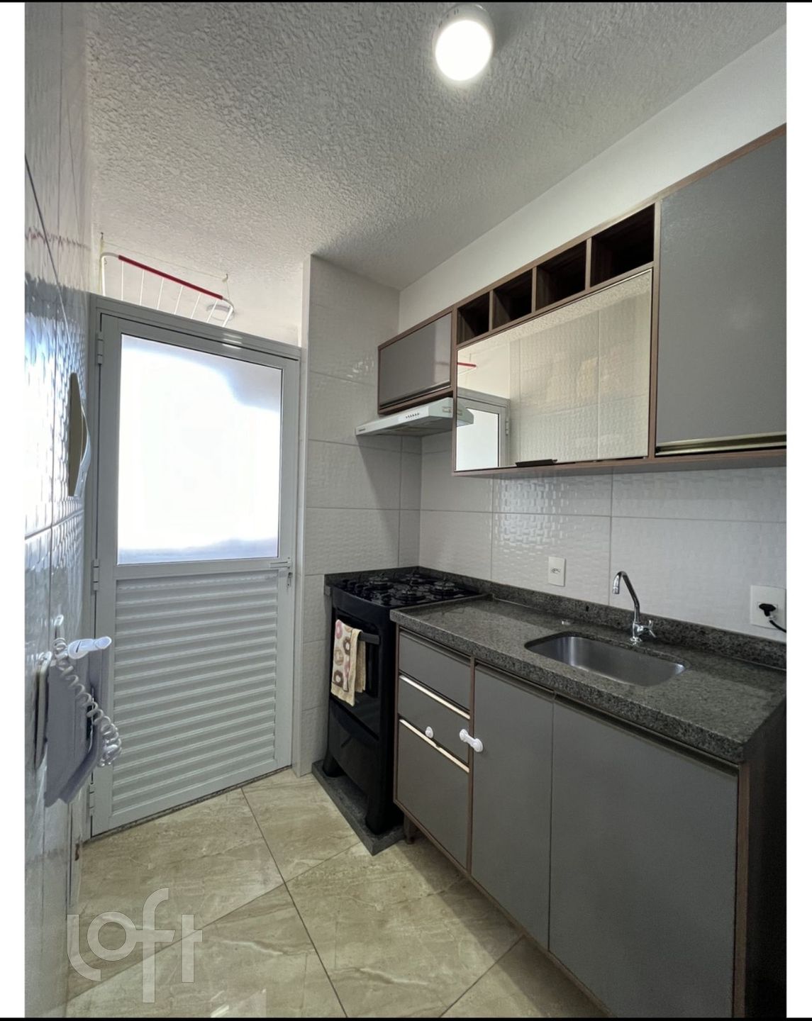 Apartamento à venda com 2 quartos, 48m² - Foto 4