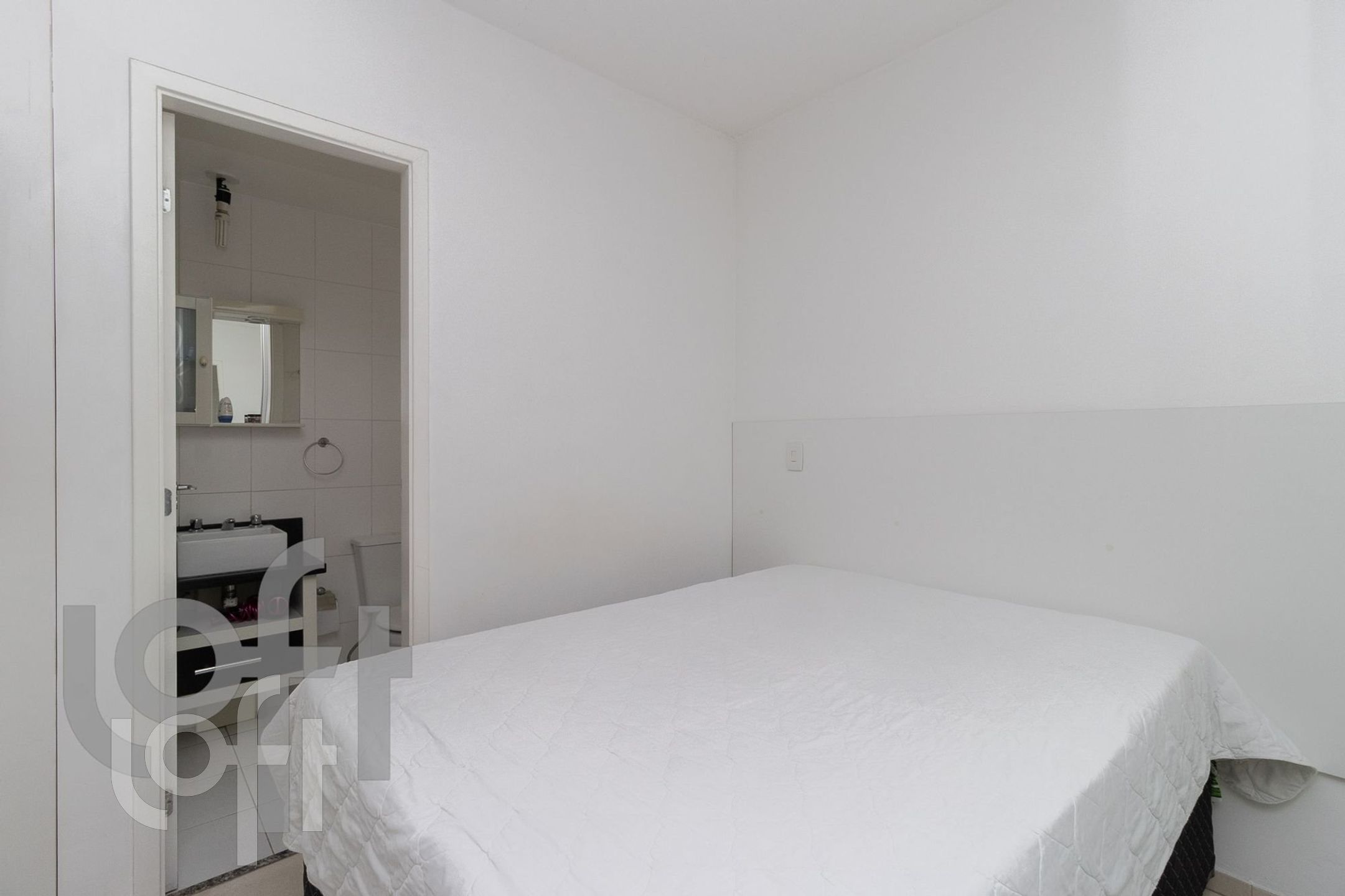 Apartamento à venda com 1 quarto, 30m² - Foto 6