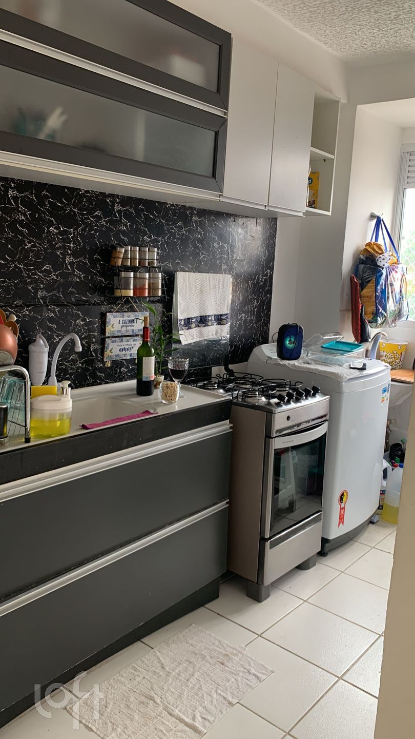 Apartamento à venda com 2 quartos, 43m² - Foto 2