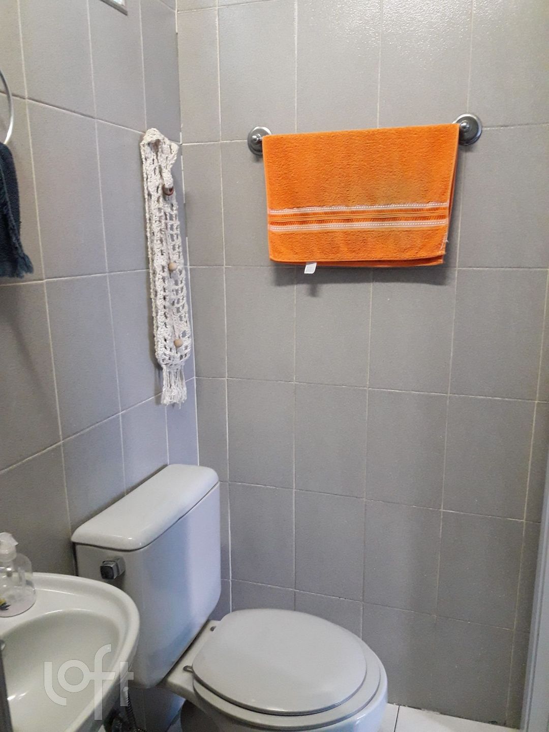 Apartamento à venda com 3 quartos, 150m² - Foto 2