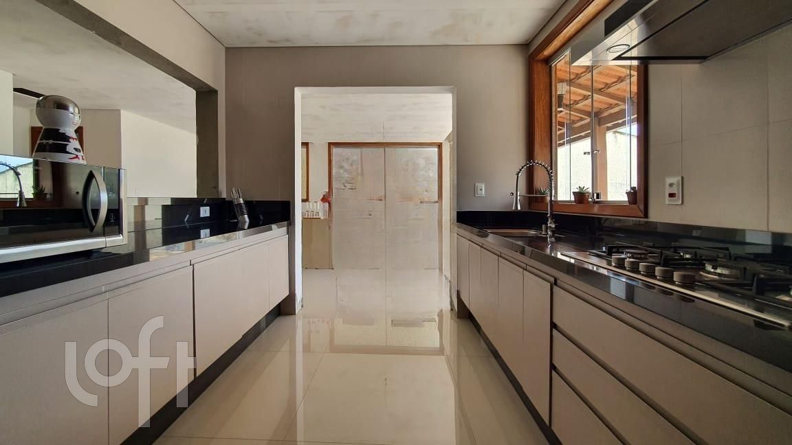 Casa à venda com 3 quartos, 297m² - Foto 23