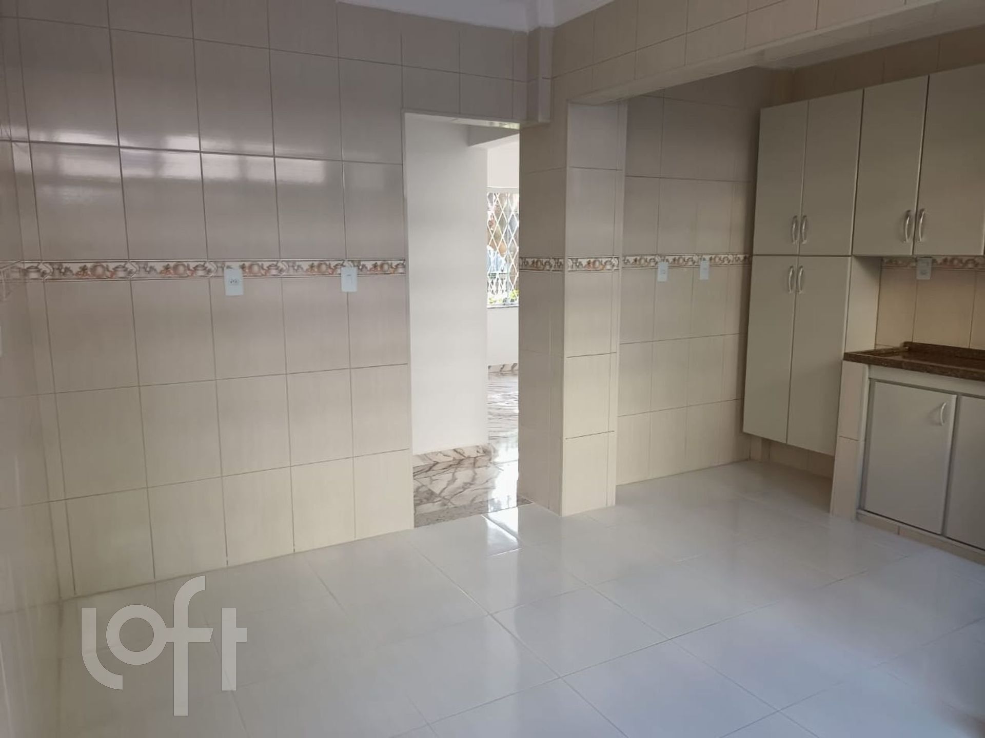 Apartamento à venda com 3 quartos, 93m² - Foto 7