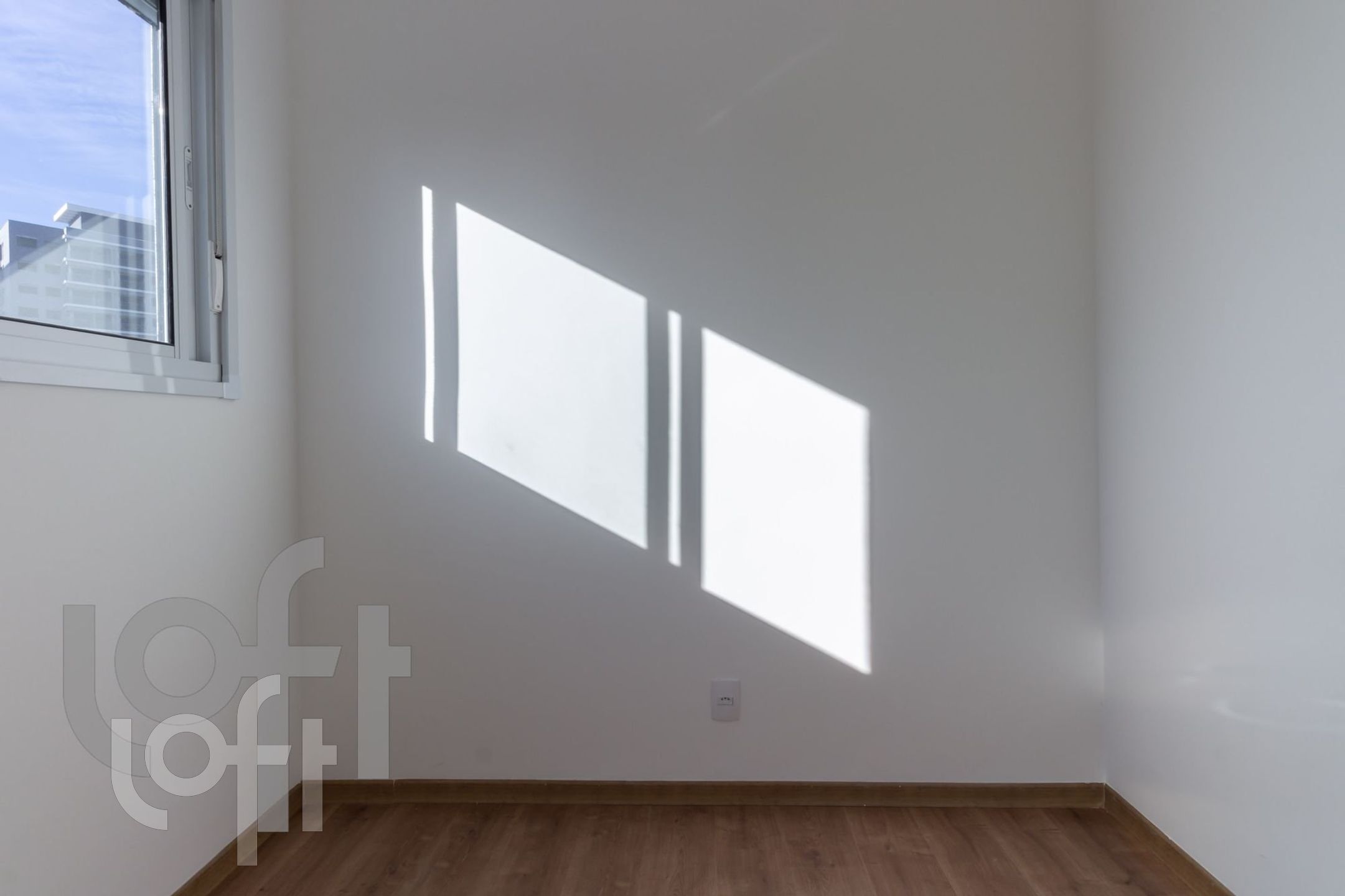 Apartamento à venda com 2 quartos, 37m² - Foto 13