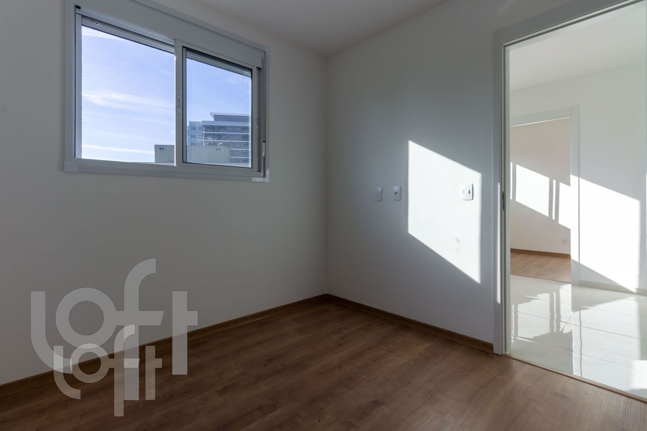 Apartamento à venda com 2 quartos, 37m² - Foto 7