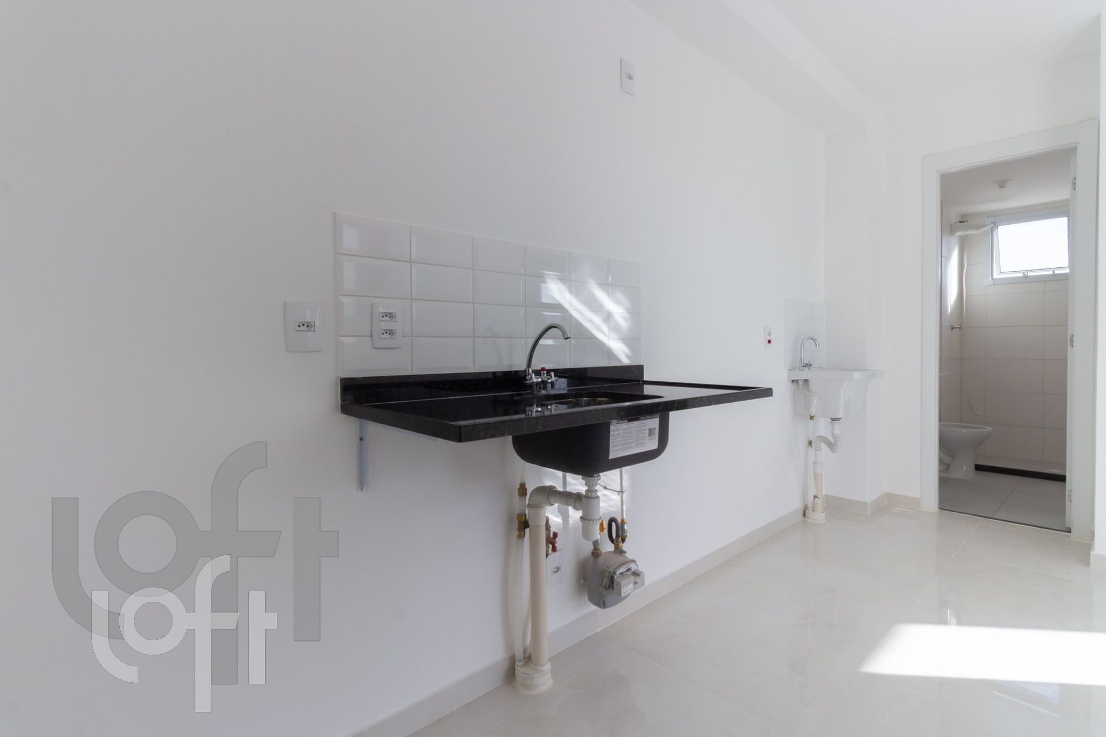 Apartamento à venda com 2 quartos, 37m² - Foto 23