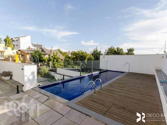 Apartamento com 87m², 2 dormitórios, 1 suíte, 2 vagas, Cristo Redentor em Porto Alegre