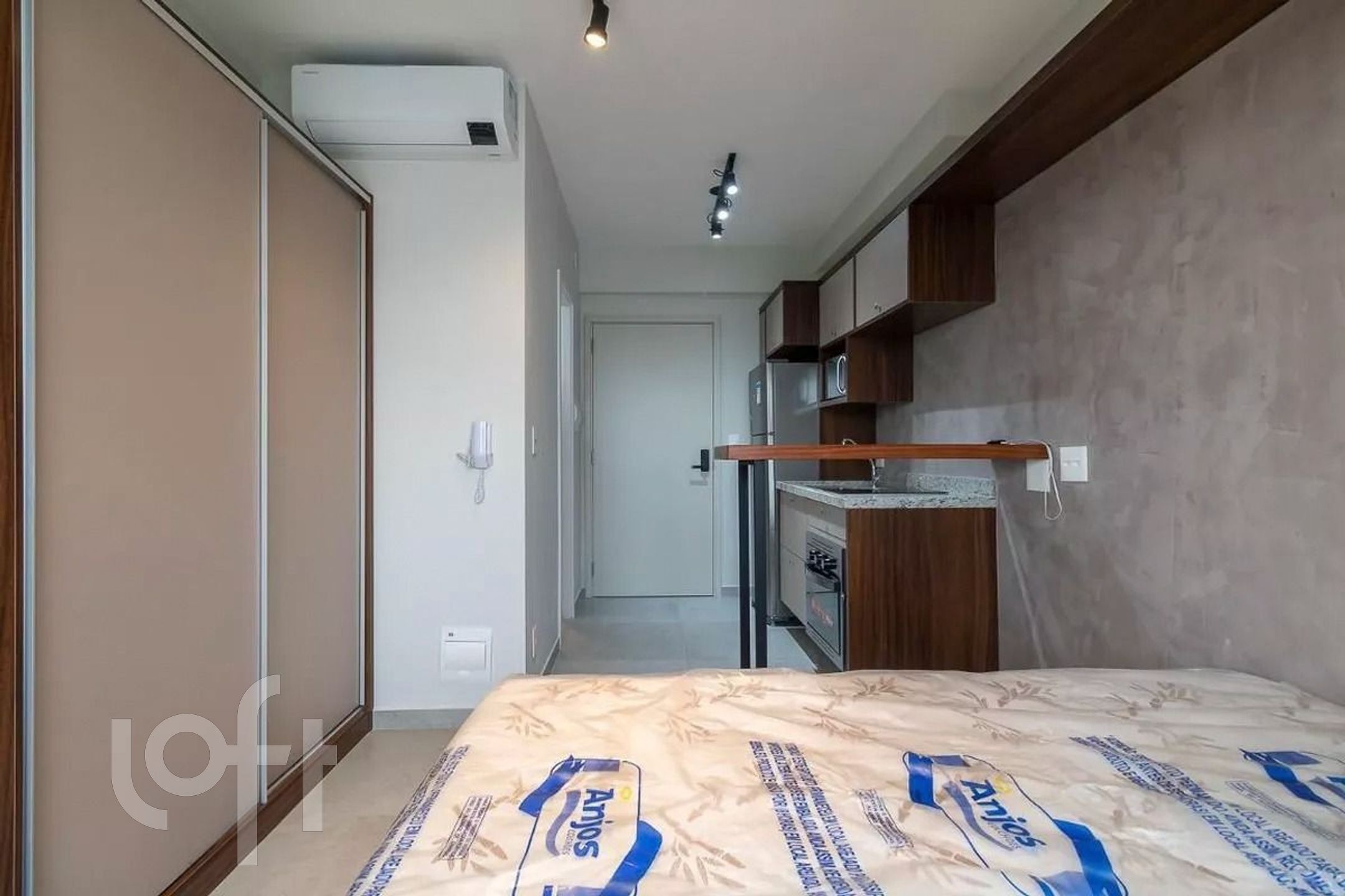 Apartamento no Jardim das Acácias - SP