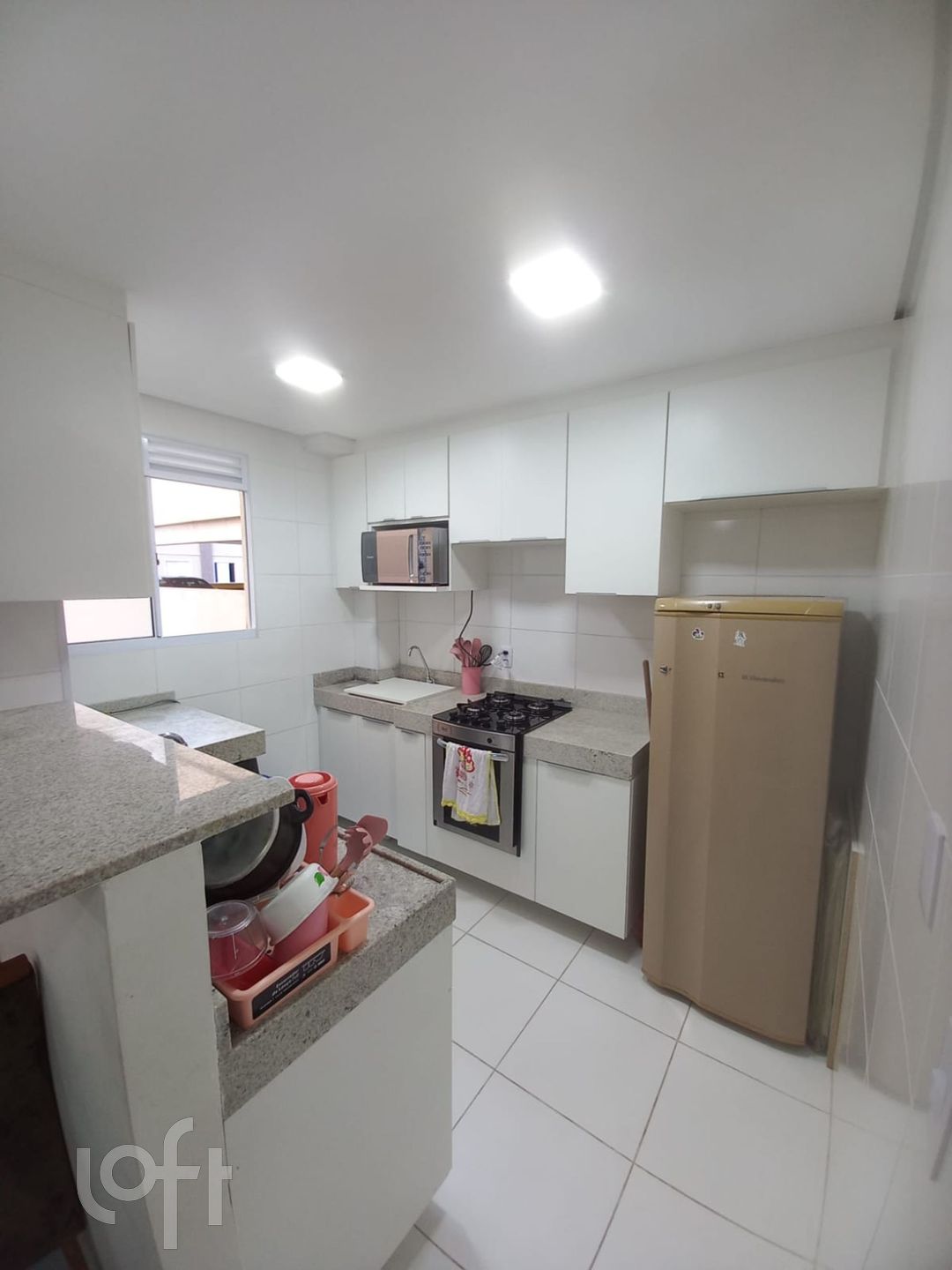 Apartamento à venda com 2 quartos, 40m² - Foto 7