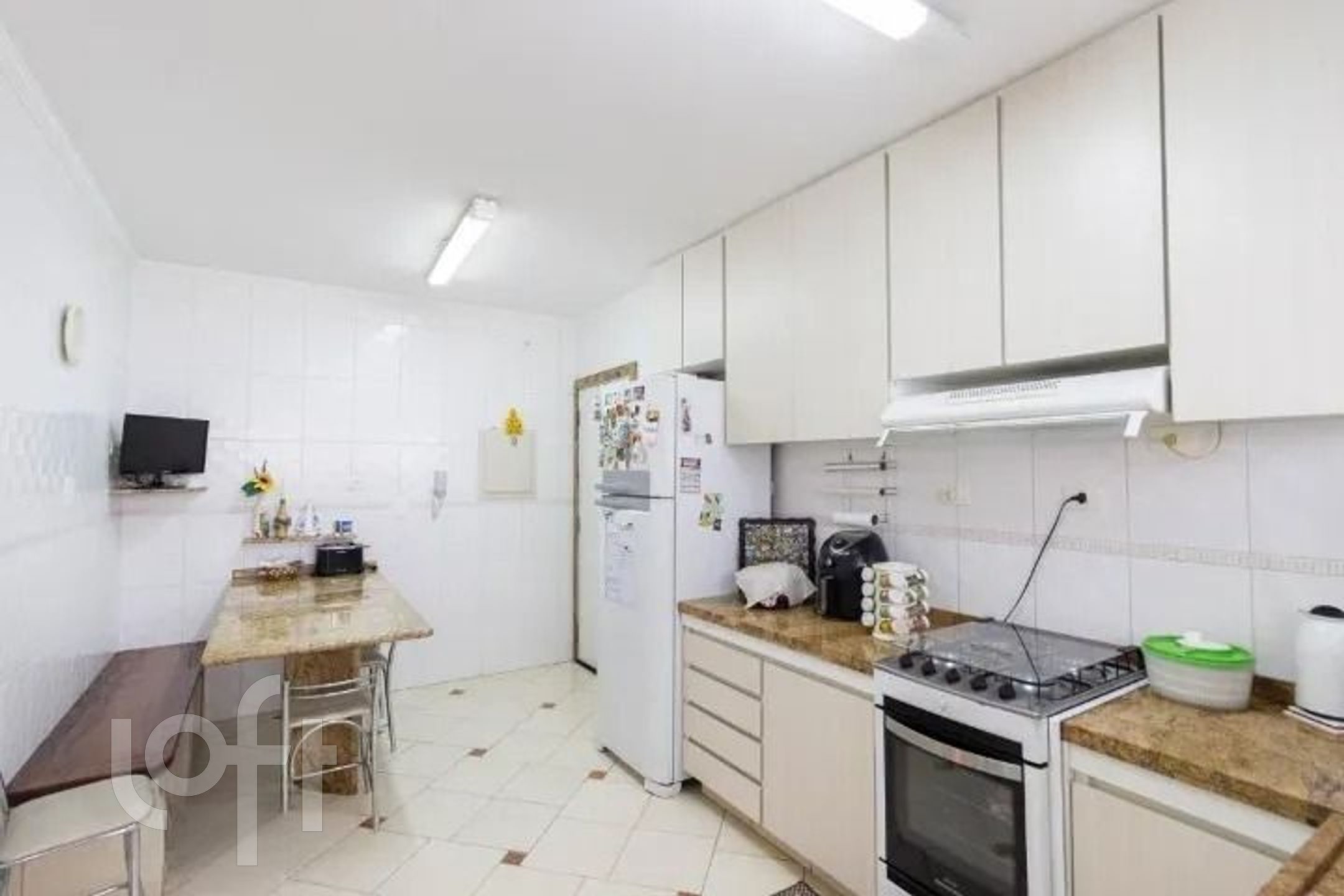 Apartamento à venda com 3 quartos, 124m² - Foto 5