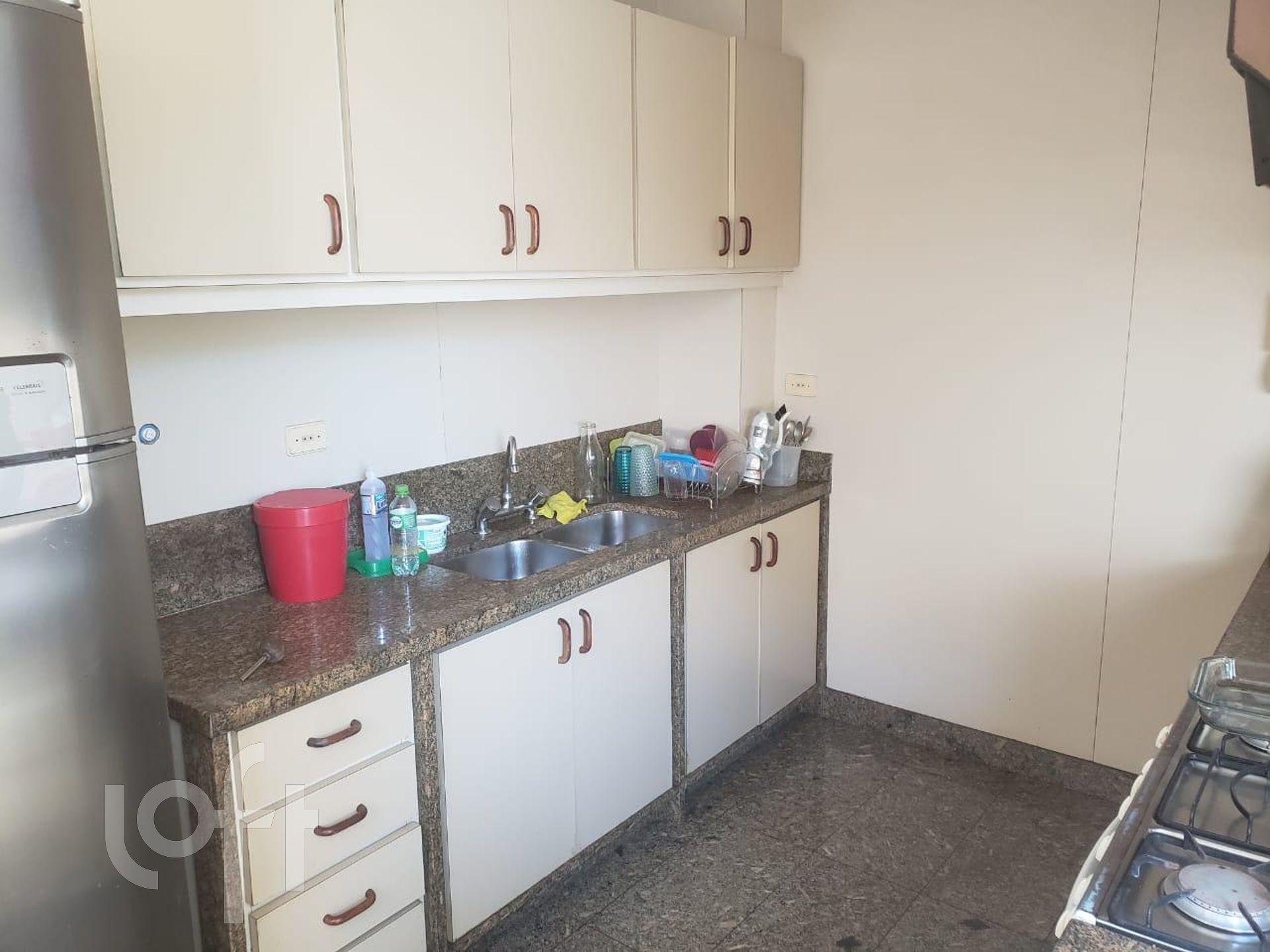 Apartamento à venda com 3 quartos, 300m² - Foto 26