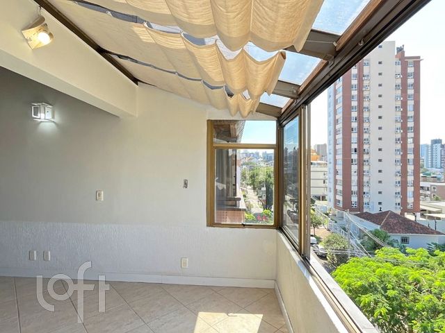 Apartamento com 172m², 2 dormitórios, 1 suíte, 2 vagas, Petrópolis em Porto Alegre