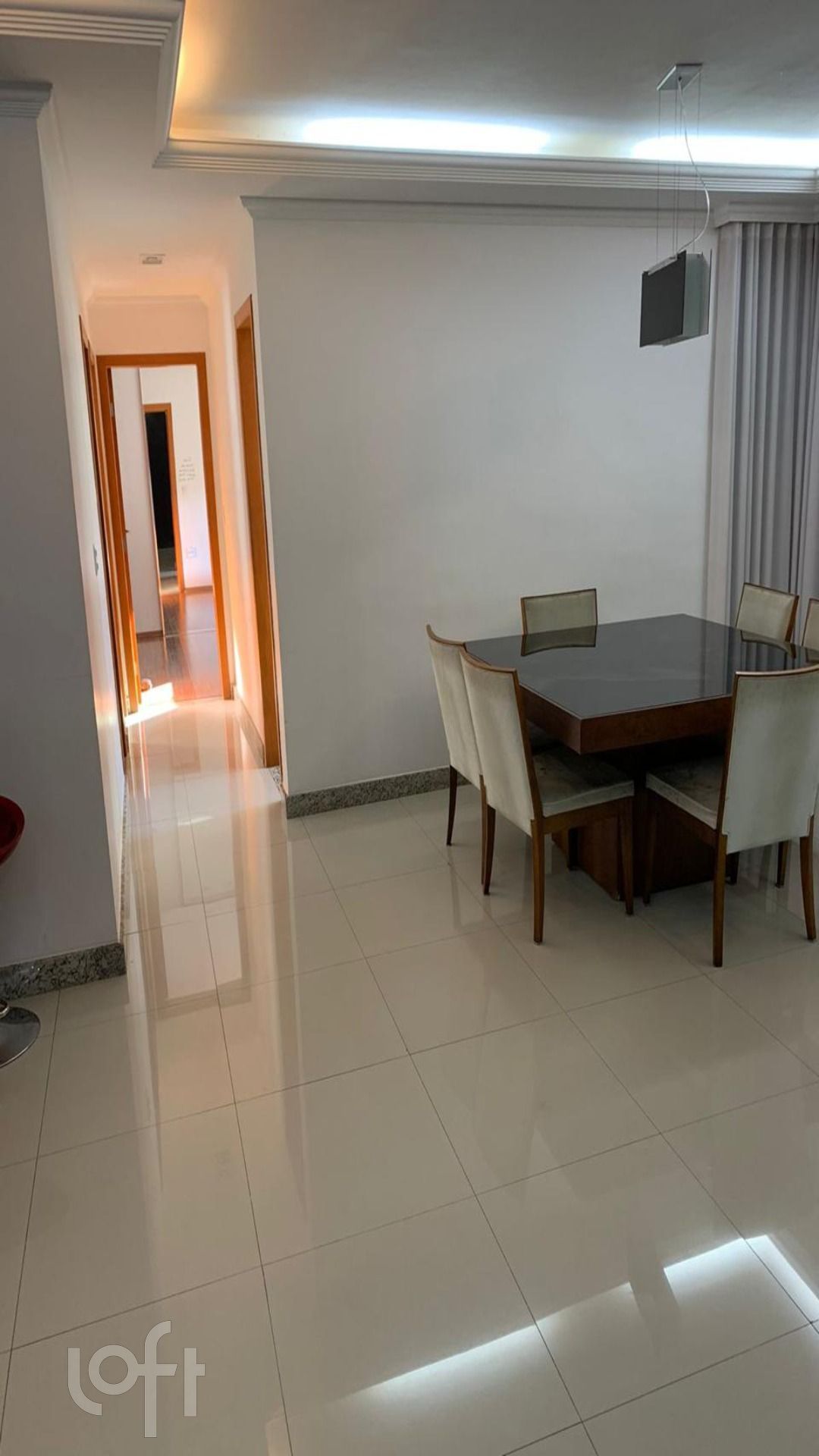 Apartamento à venda com 3 quartos, 130m² - Foto 4