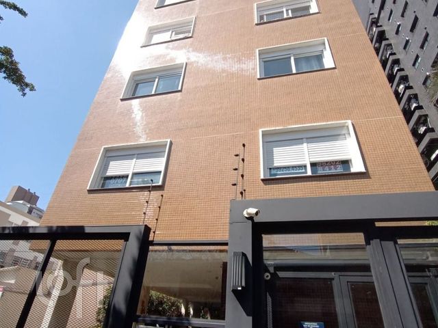 Apartamento com 55m², 2 dormitórios, 1 suíte, 1 vaga, Petrópolis em Porto Alegre